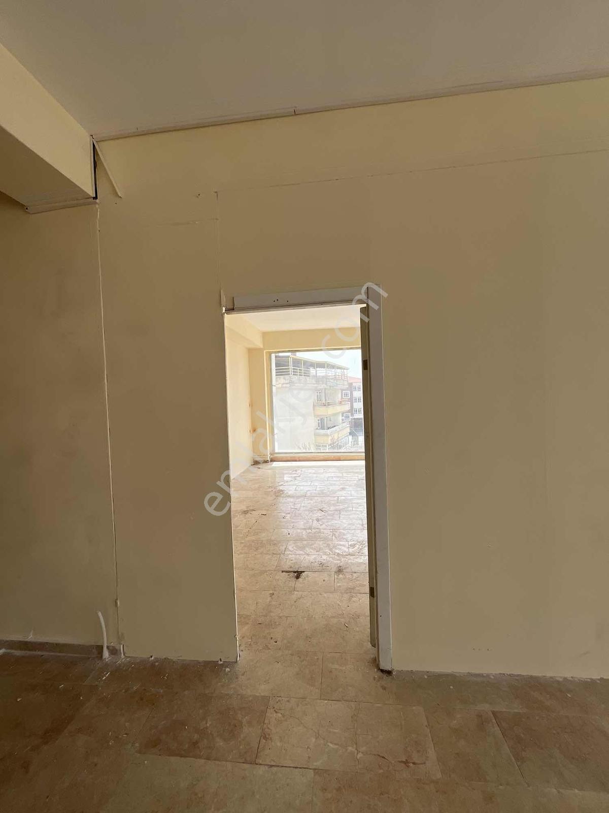 Şentepe Cadde Üzerinde 1'200 M2 İki Katlı Kiralık Dükkan .. - Görsel 17