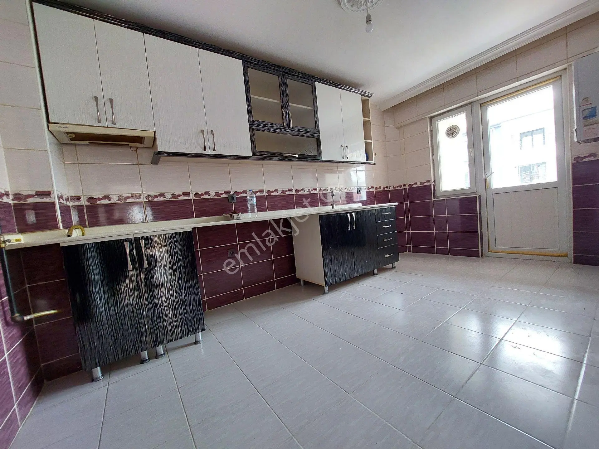 Arıkan Emlak İnşaatdan Kiralık Daire