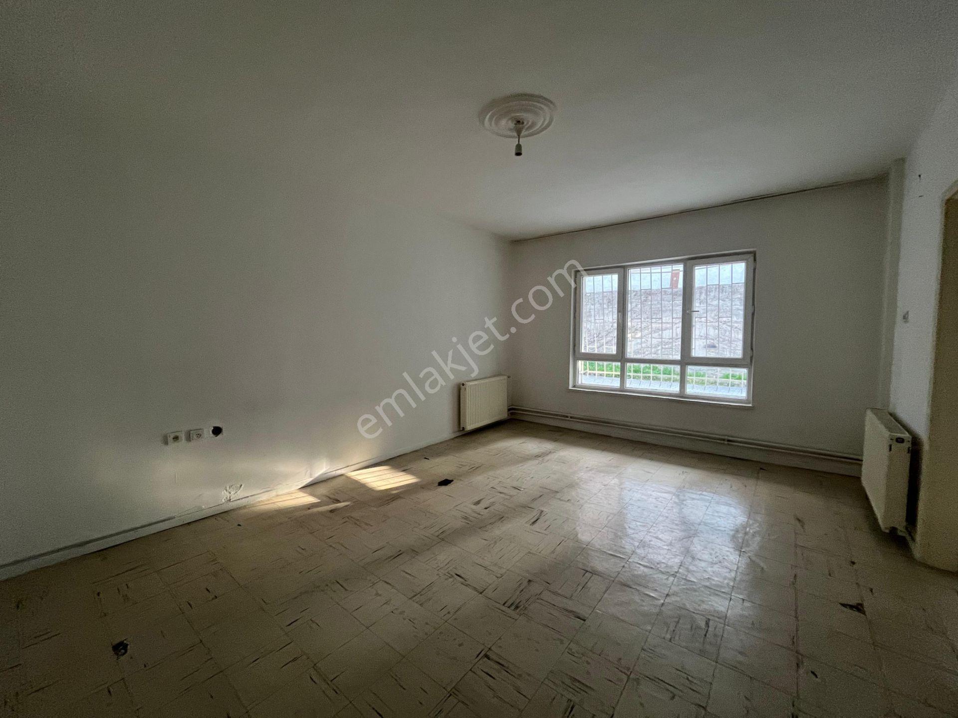 Tuzluçayır Göbekte Düz Giriş 3+1 100 M² Cadde Yakını Daire - Görsel 7