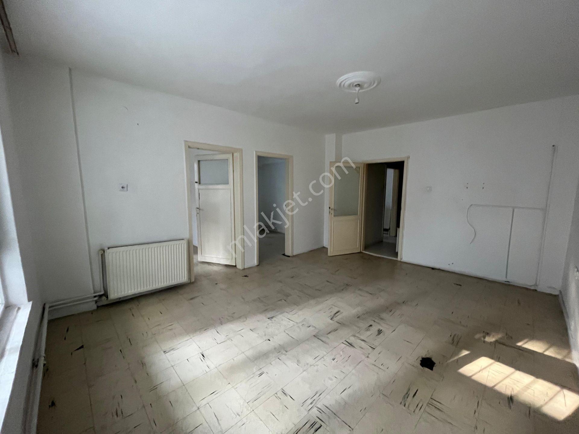 Tuzluçayır Göbekte Düz Giriş 3+1 100 M² Cadde Yakını Daire - Görsel 6