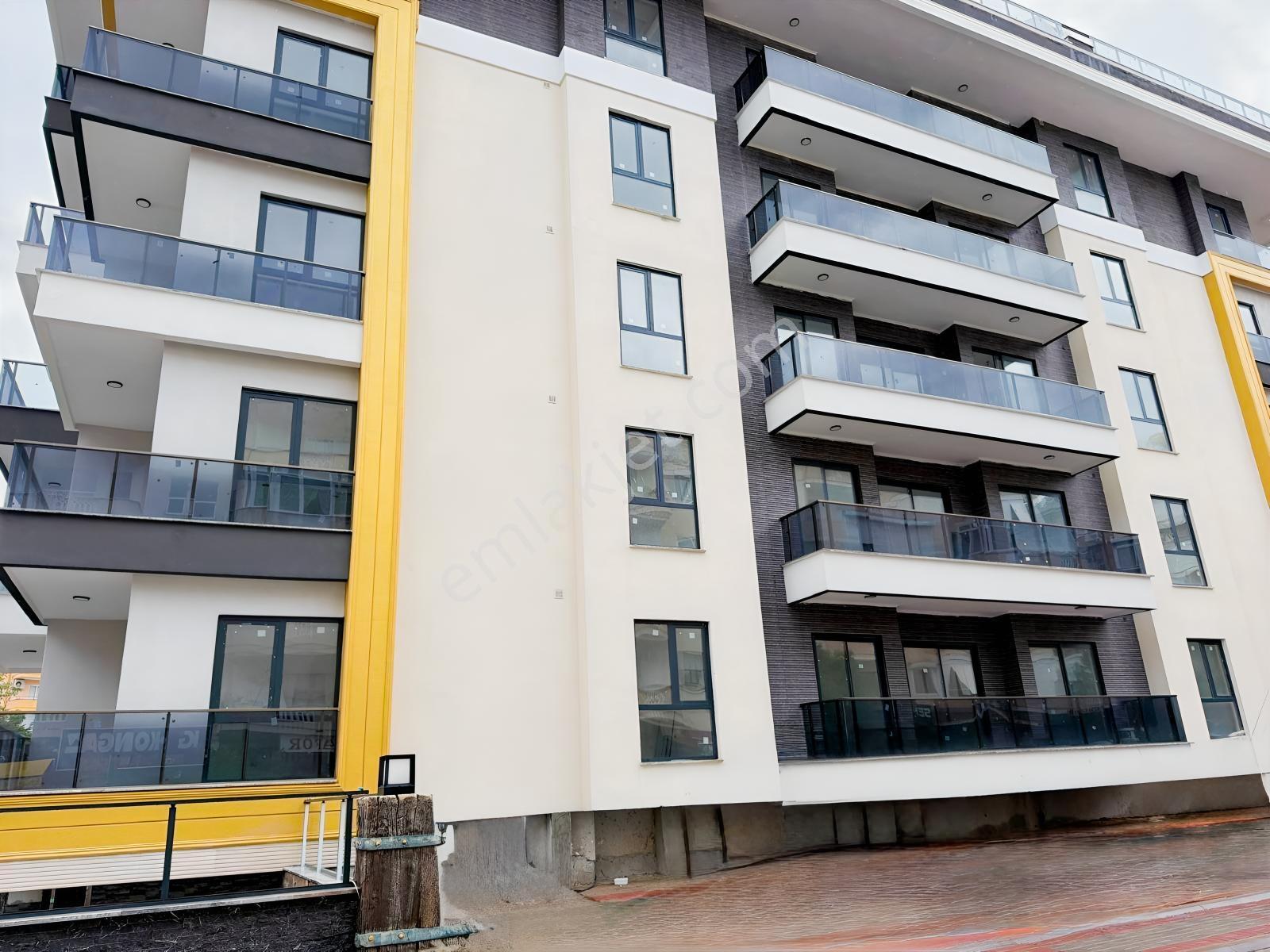 Alanya Güllerpınarı Merkezde Satılık 2+1 Havuzlu Daire - Görsel 12