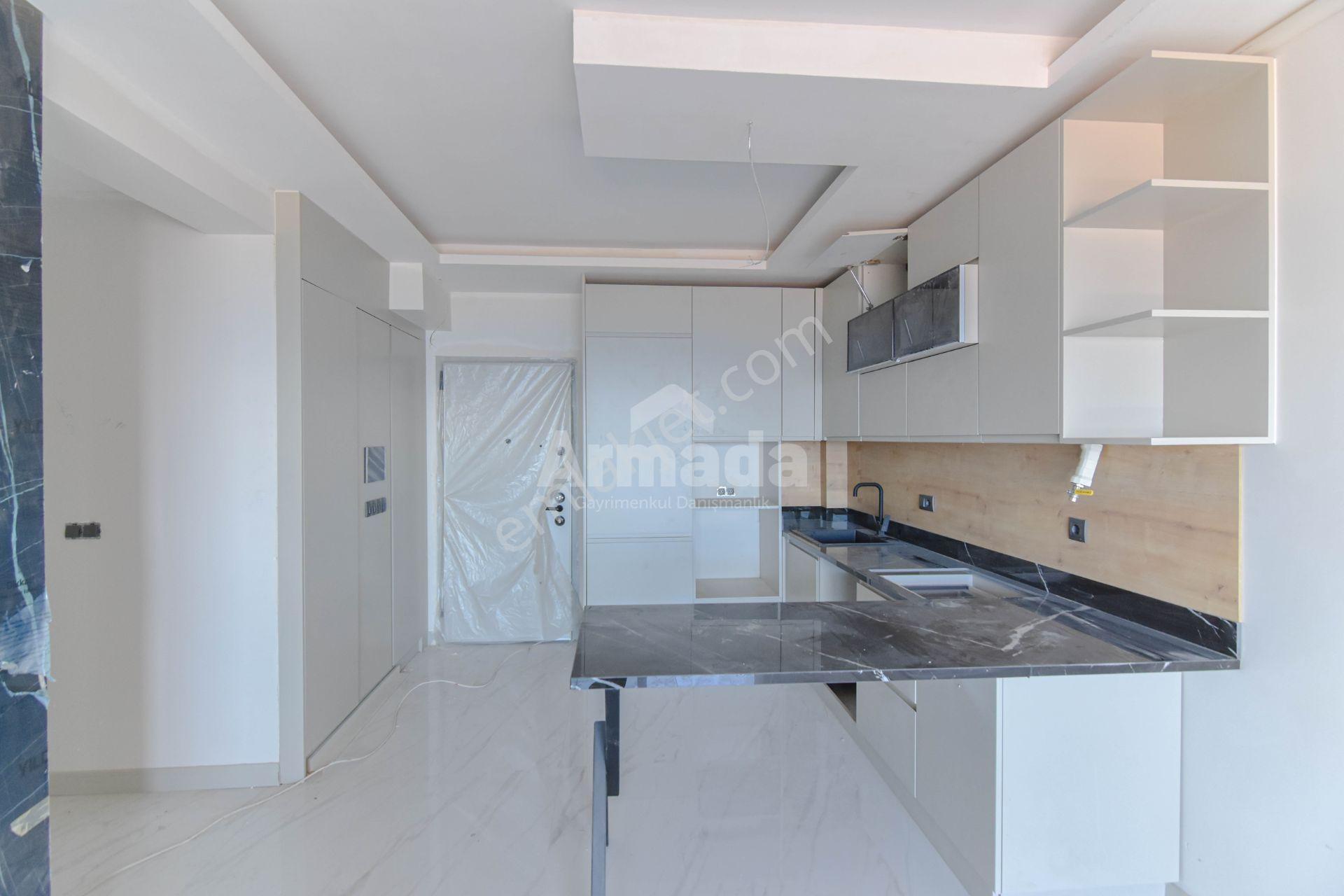 Kuşadası'nda Full Deniz Manzaralı Emsalsiz 2+1 Daire - Görsel 12