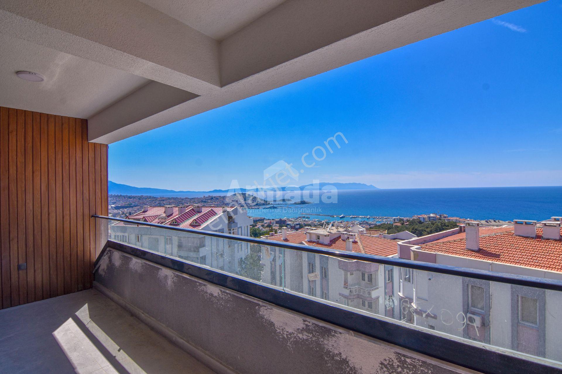 Kuşadası'nda Full Deniz Manzaralı Emsalsiz 2+1 Daire - Görsel 8