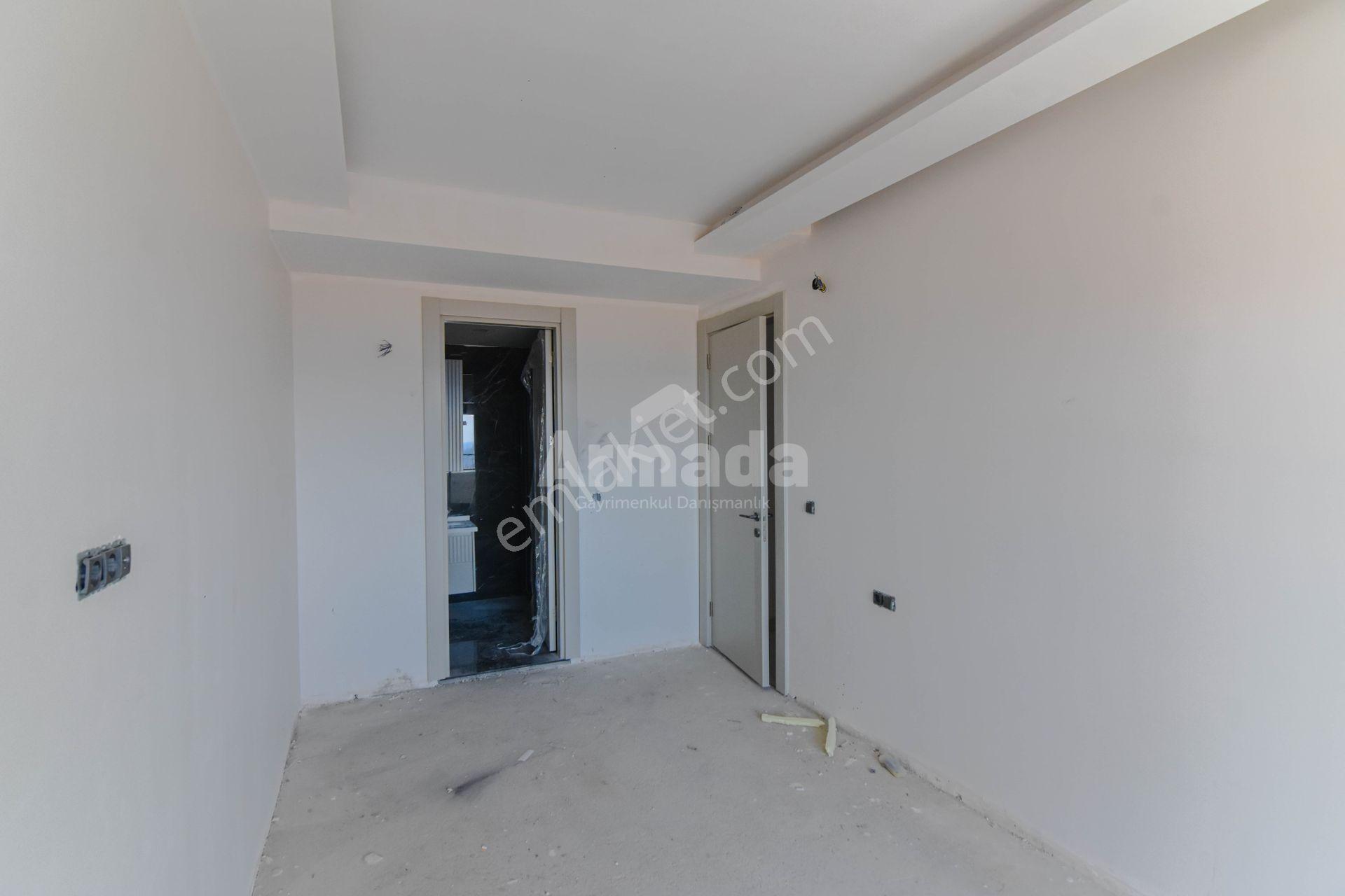 Kuşadası'nda Full Deniz Manzaralı Emsalsiz 2+1 Daire - Görsel 16
