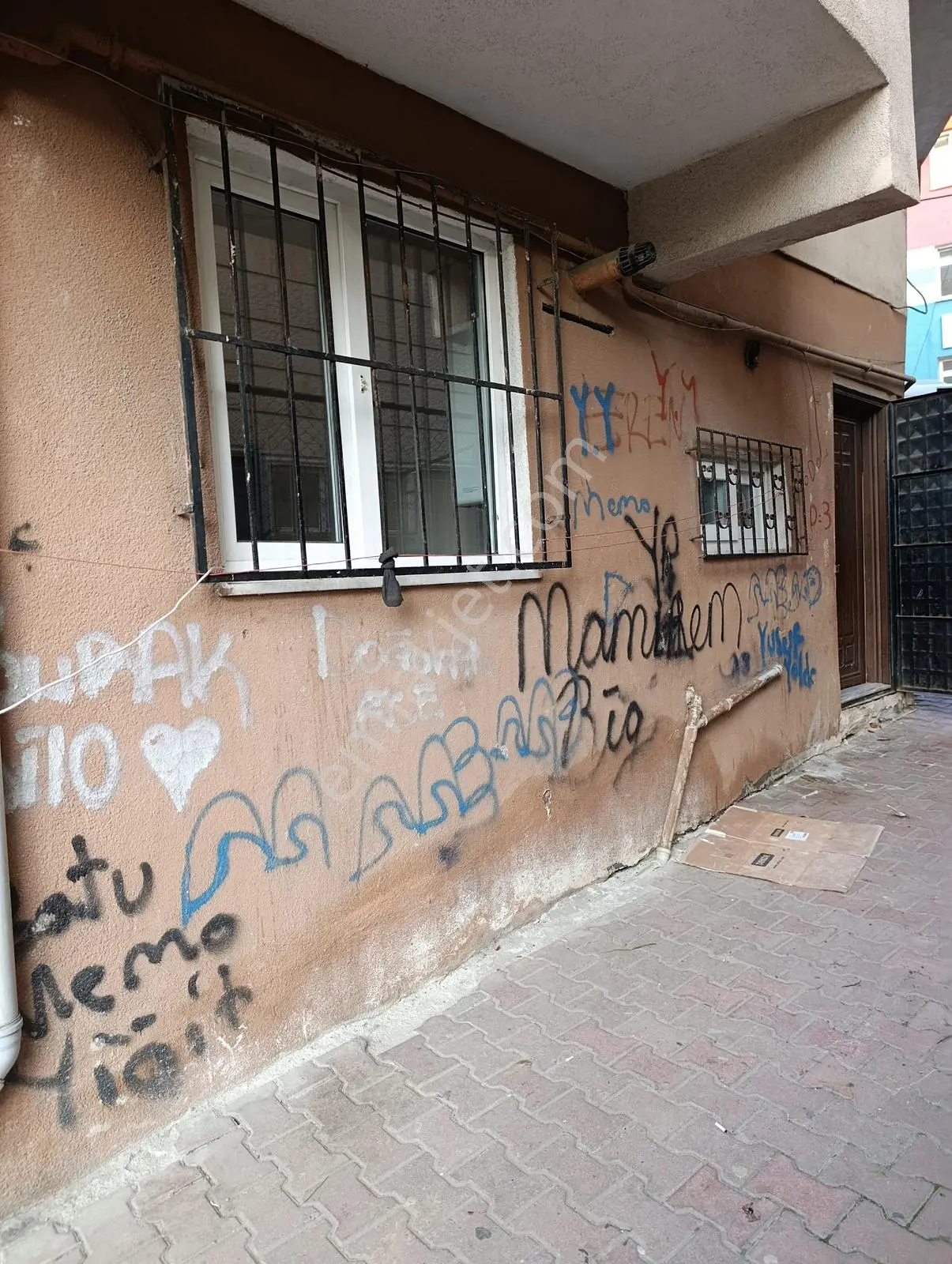 Araz Gayrimenkul Gazi Mah.toprak Tapulu Bagımsız Bodrum Daire - Görsel 4