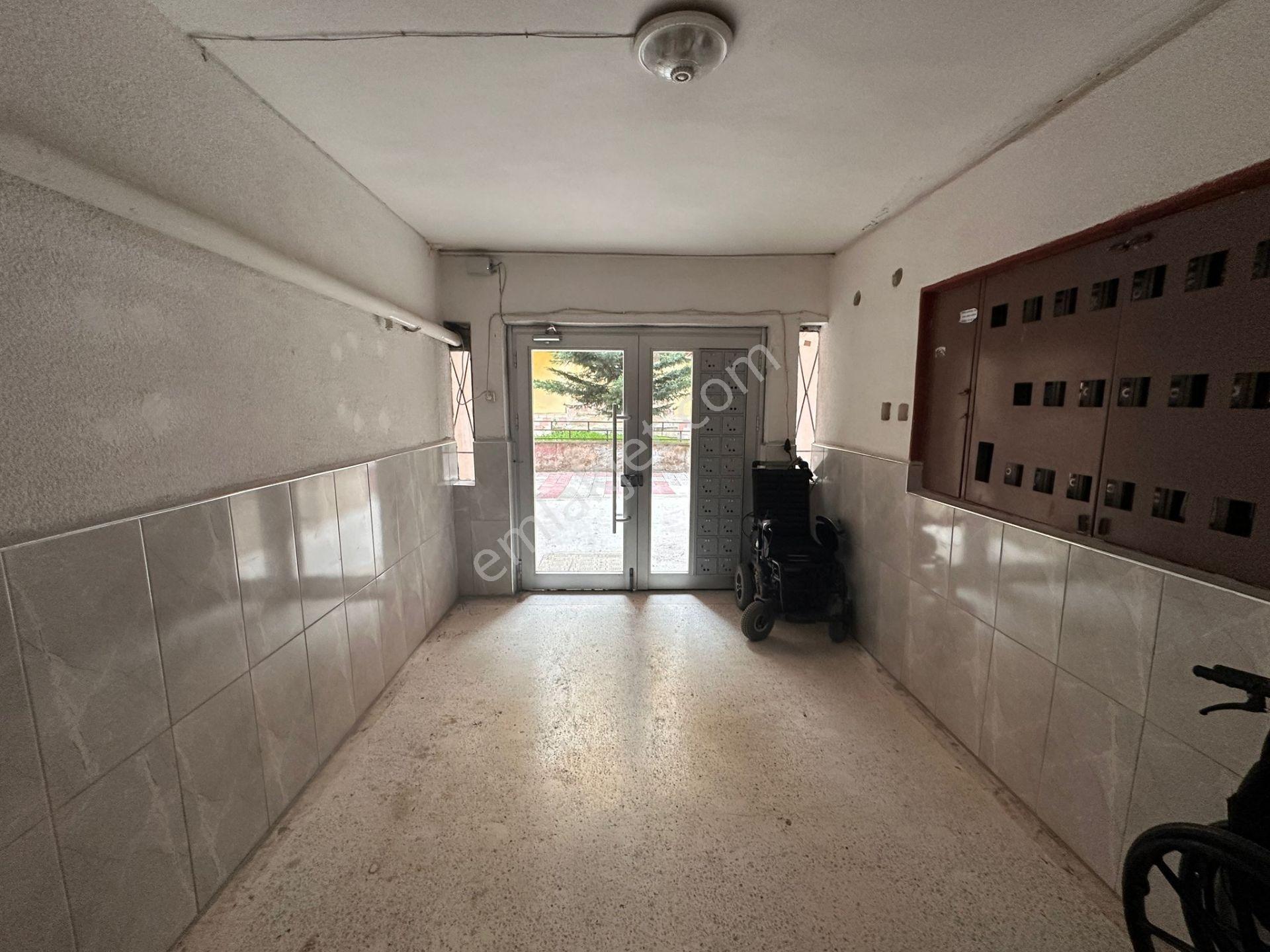 Pursaklar Cd. Üstü 3+1 120m² Full Yapılı Ara Kat Masrafsız Daire - Görsel 13