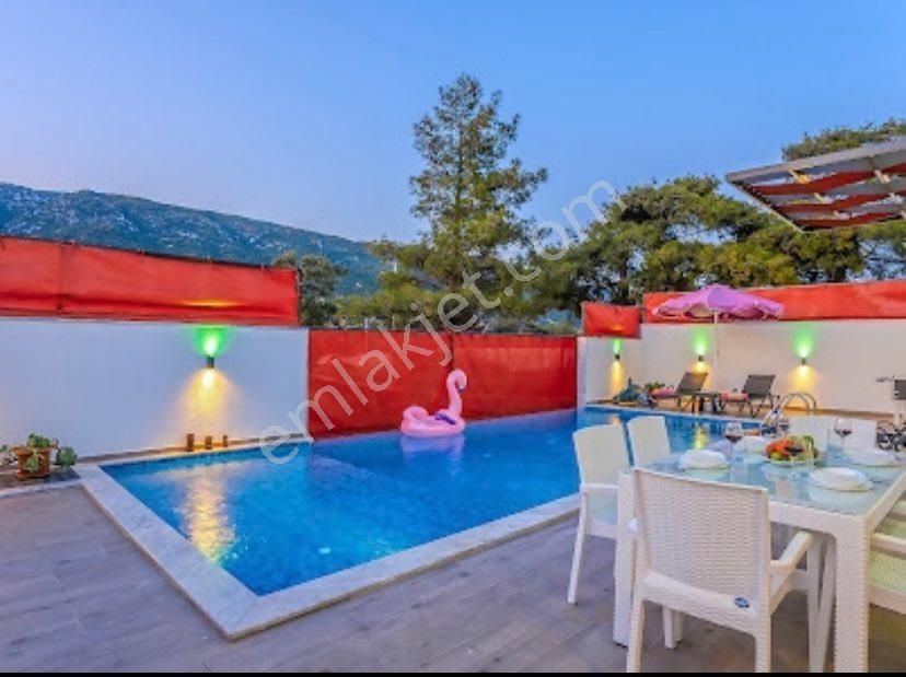 Kaş Sarıbelen Satılık 2 + 1 Villa - Görsel 16