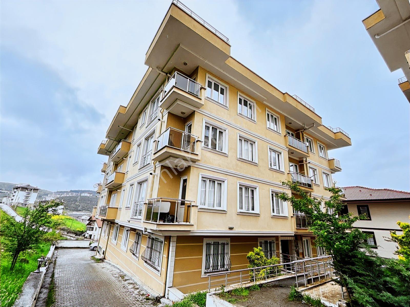 Hak Emlak'tan Üniversite Bölgesinde Satılık 1+1 Eşyalı Daire