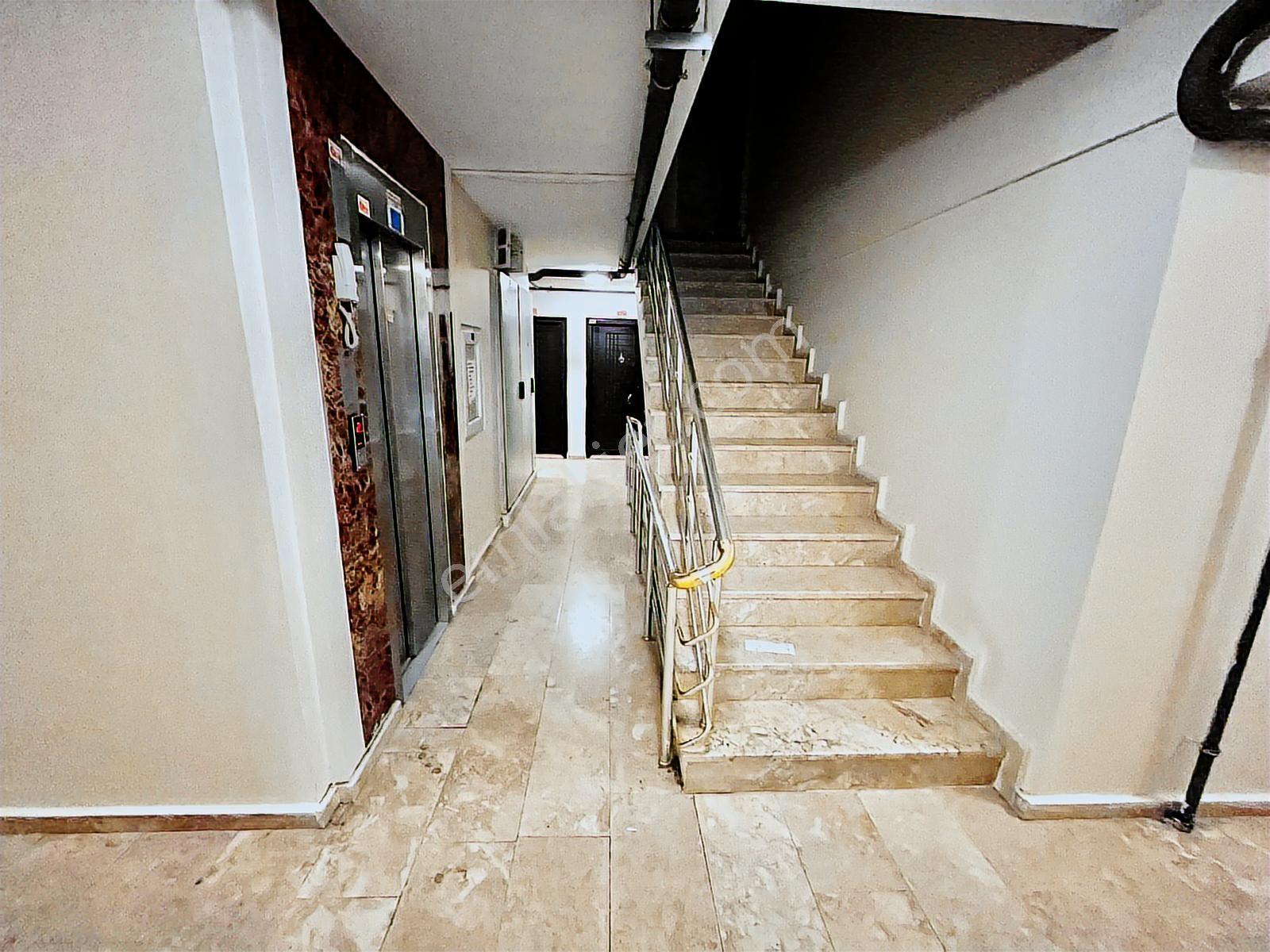 Hak Emlak'tan Üniversite Bölgesinde Satılık 1+1 Eşyalı Daire - Görsel 9