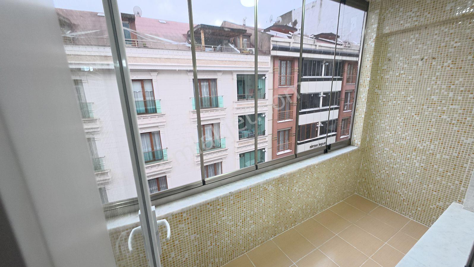 Şemsipaşa, Cengiz Topel'de, Tramvay Dibinde, 4+2, 160m2 Dubleks - Görsel 12