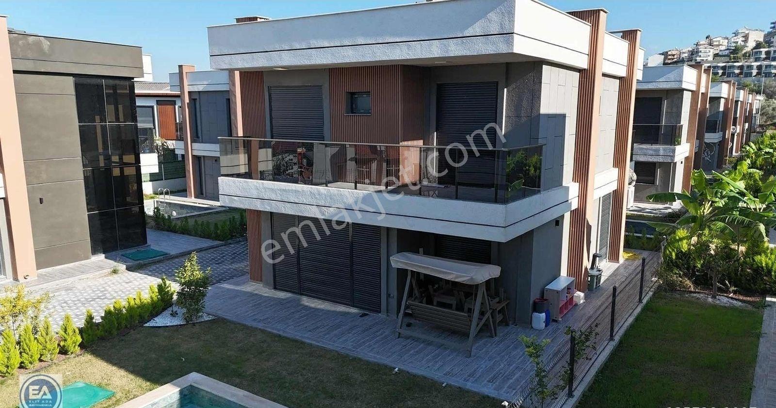 Kuşadası Karaova Mahallesinde Özel Havuzlu Eşyalı 4+1 Villa - Görsel 8