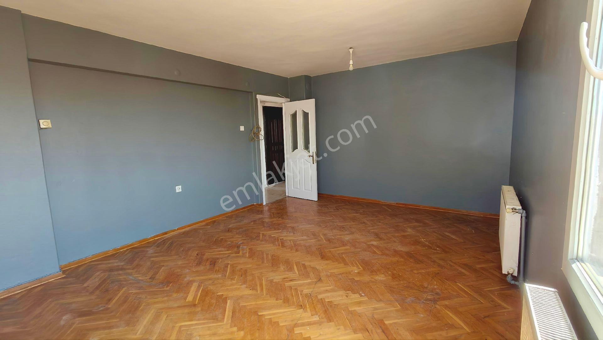 İzmir Bornova Ata Durağı 3+1 Kiralık Daire - Görsel 15