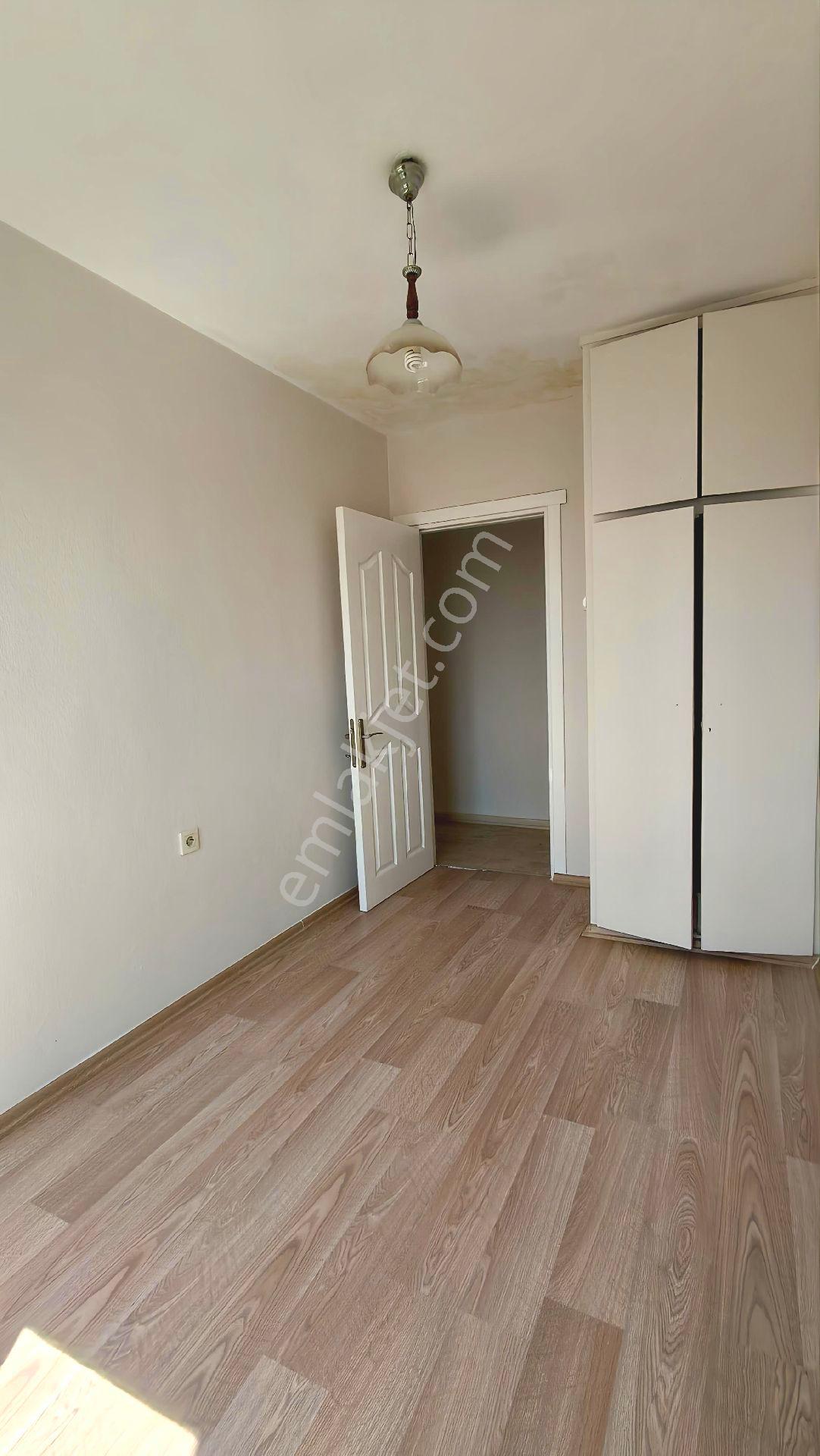 İzmir Bornova Ata Durağı 3+1 Kiralık Daire - Görsel 24