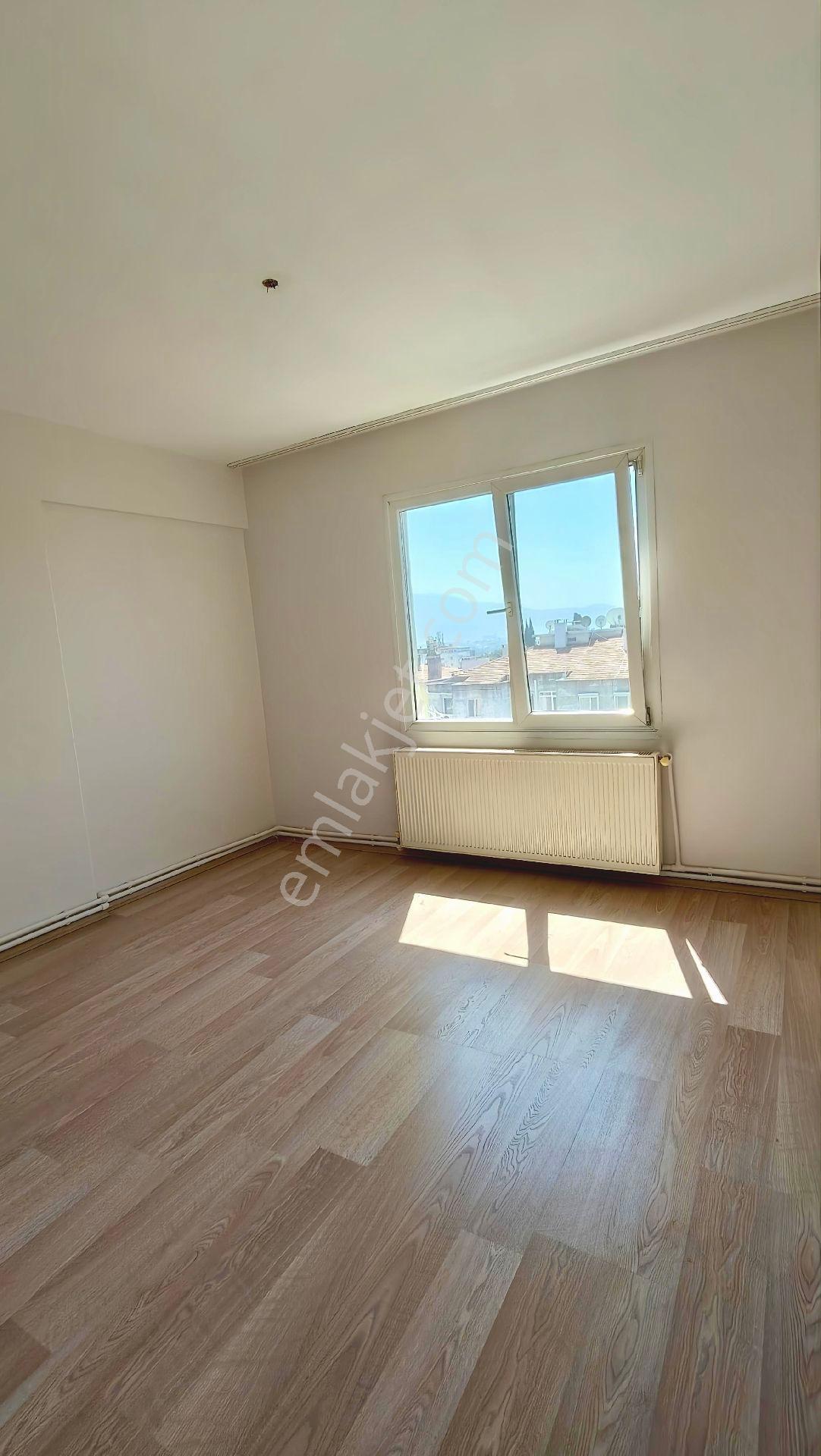 İzmir Bornova Ata Durağı 3+1 Kiralık Daire - Görsel 26