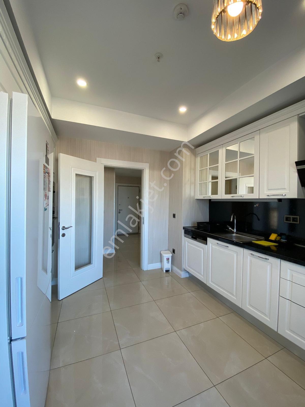 Beylikdüzü Kameroğlu Metrohome Suit Deniz Cephe Önü Açık 3+1 - Görsel 23