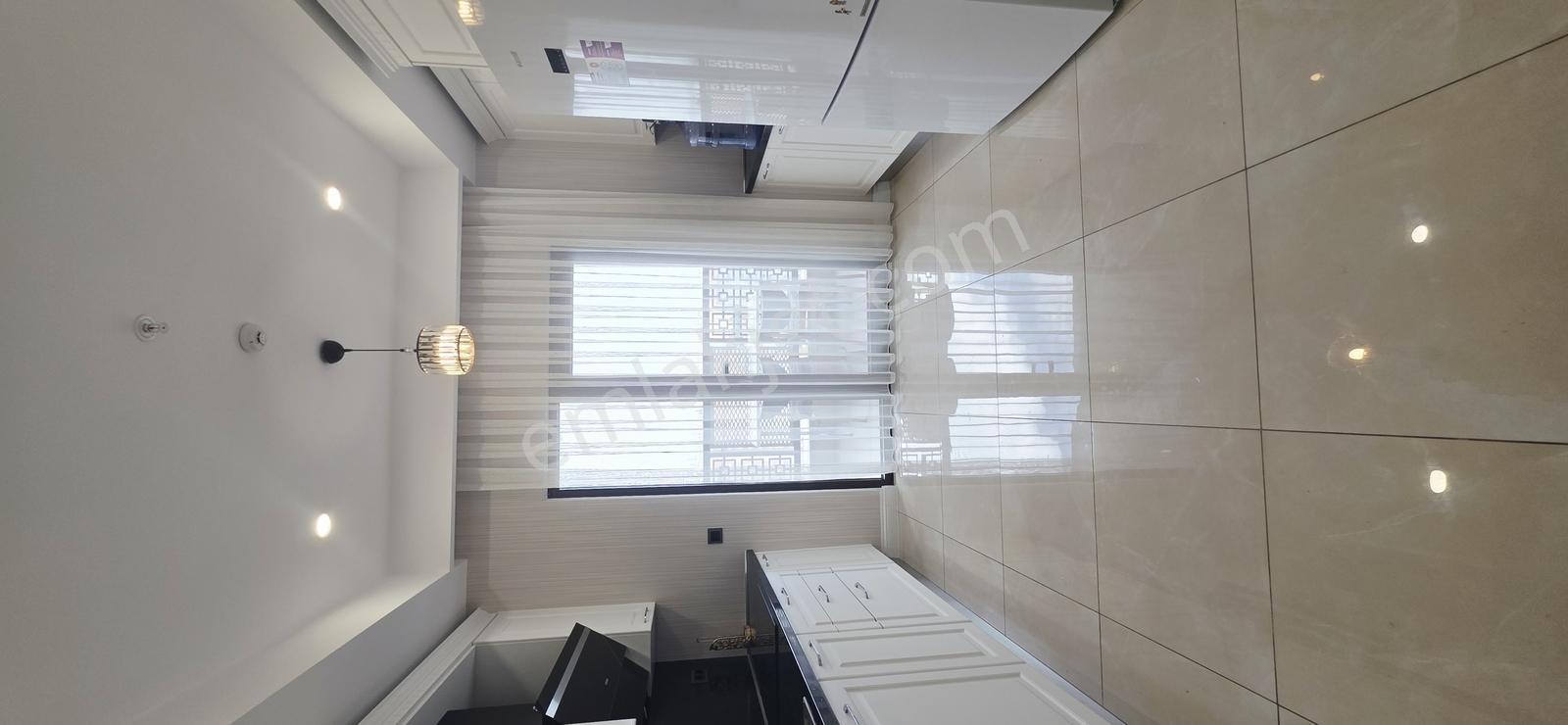 Beylikdüzü Kameroğlu Metrohome Suit Deniz Cephe Önü Açık 3+1 - Görsel 15