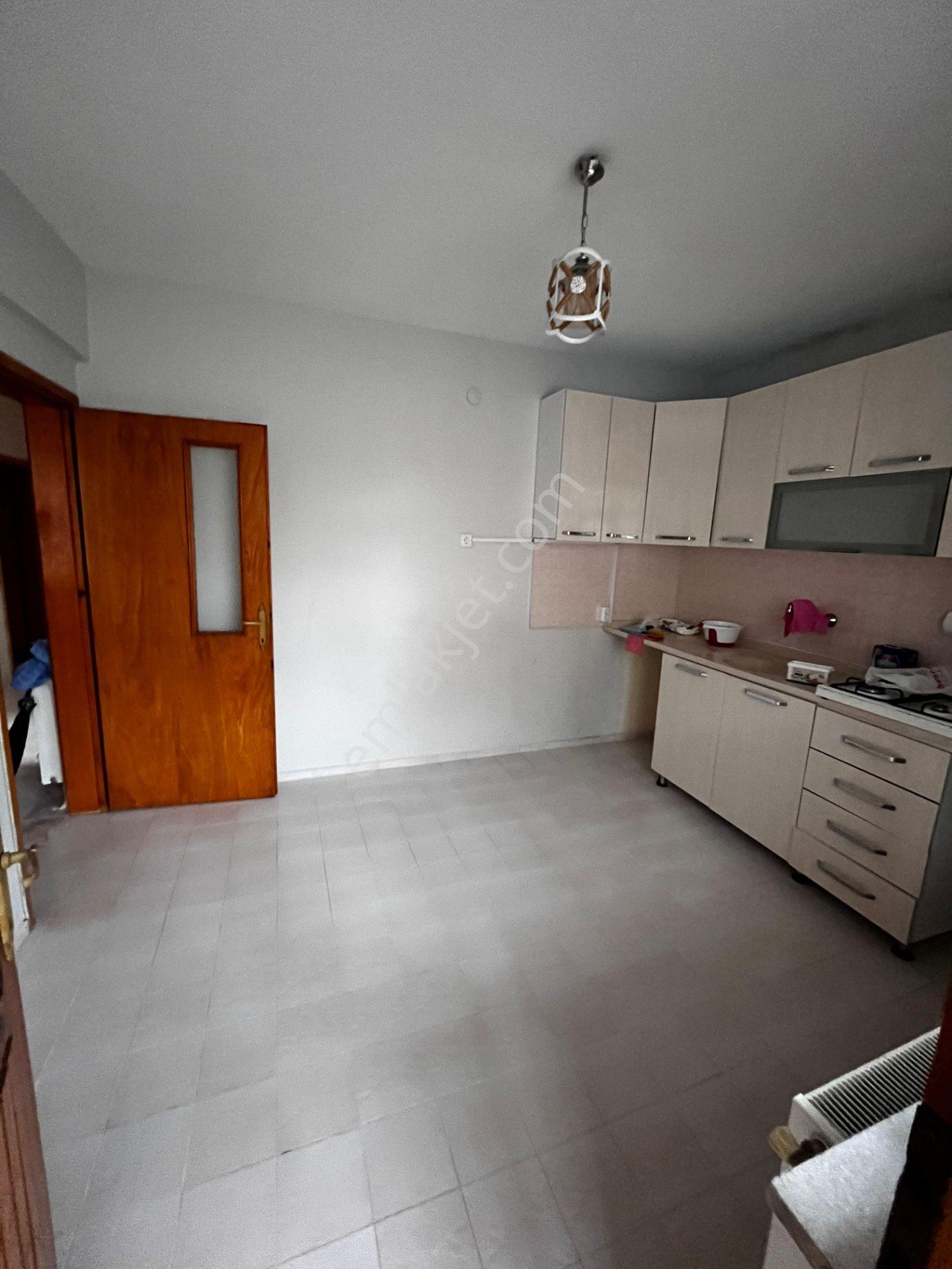 Köşemde Merkezi Konum Da Satılık Daire - Görsel 16