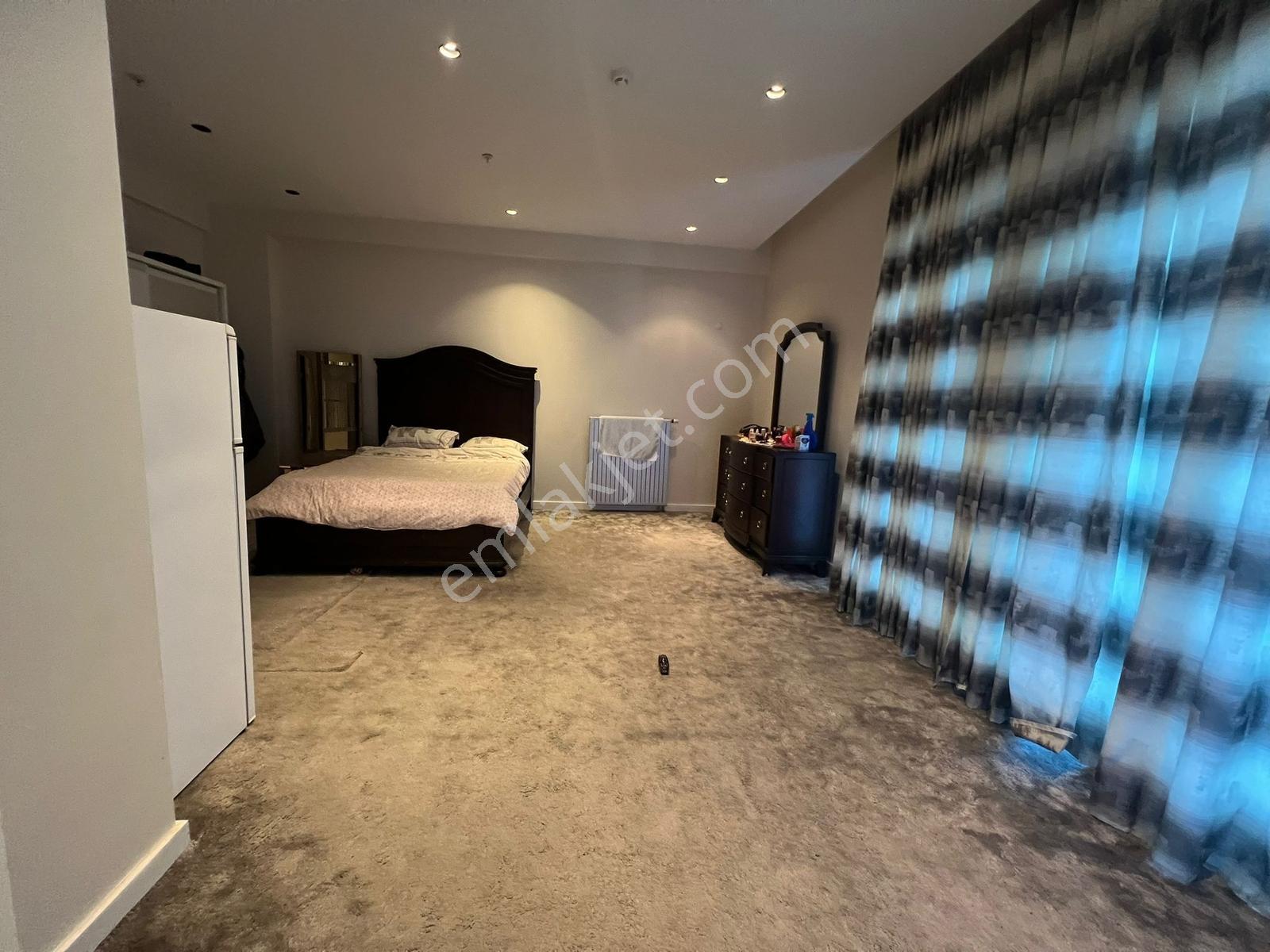 Beylikdüzü Cumhuriyet Mahallesi Demir Romance Sitesi 4,5+1 Villa - Görsel 14