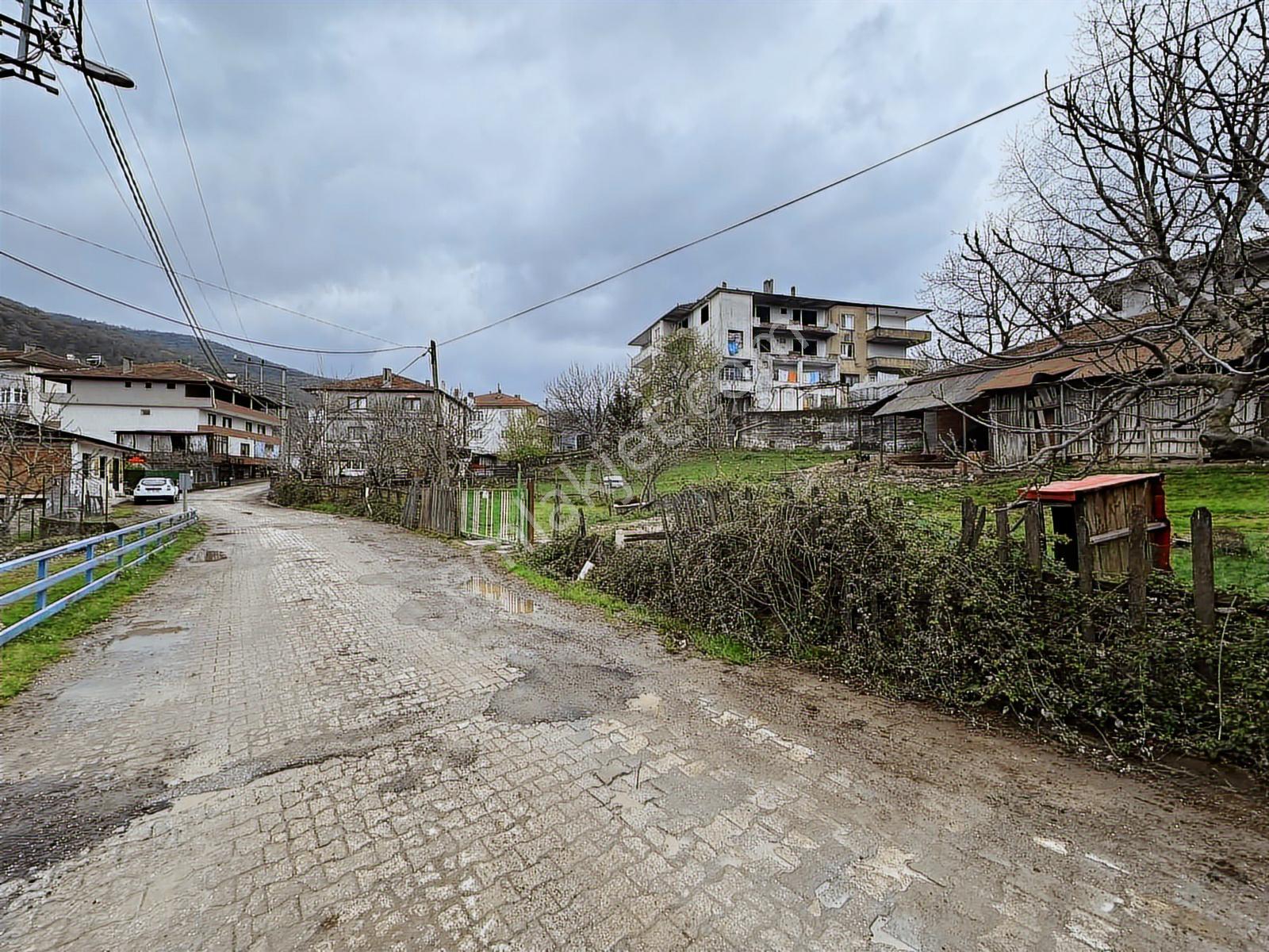 Yalova Kurtköy'de İmarlı Satılık Arsa - Görsel 26