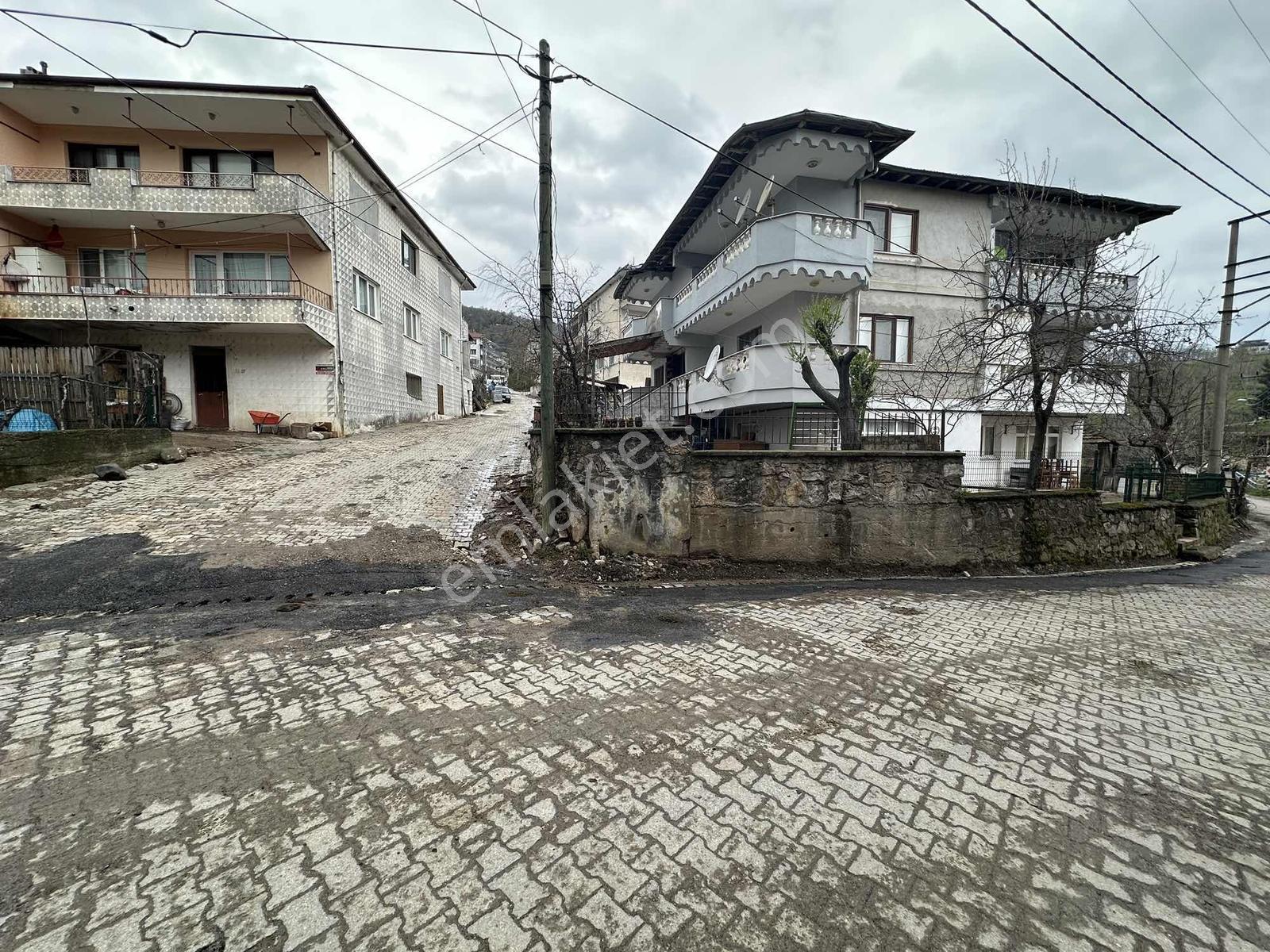 Yalova Kurtköy'de İmarlı Satılık Arsa - Görsel 19