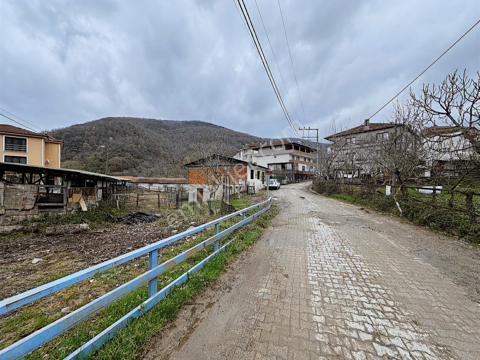 Yalova Kurtköy'de İmarlı Satılık Arsa - Görsel 25