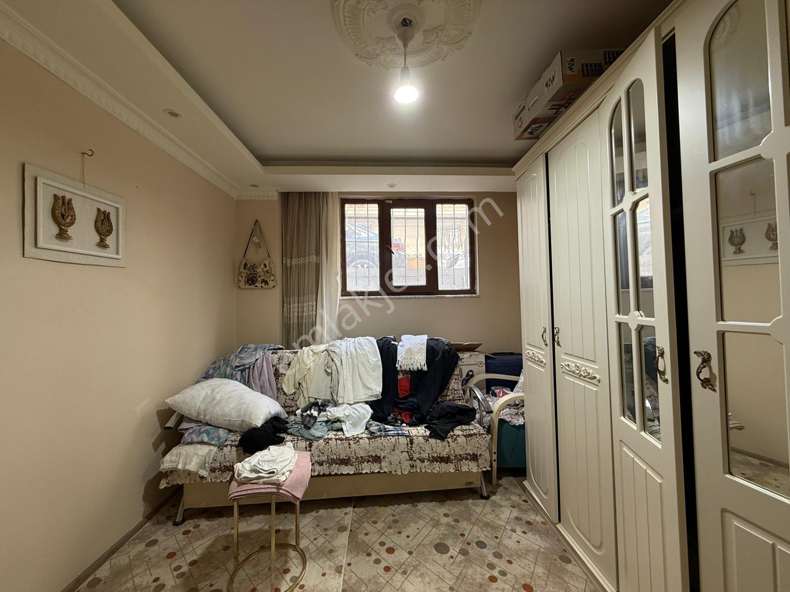 Merkezi Konumda 2+1 95 M² Tek Daire İskanlı Yeni Bina Bahçe Kat - Görsel 3