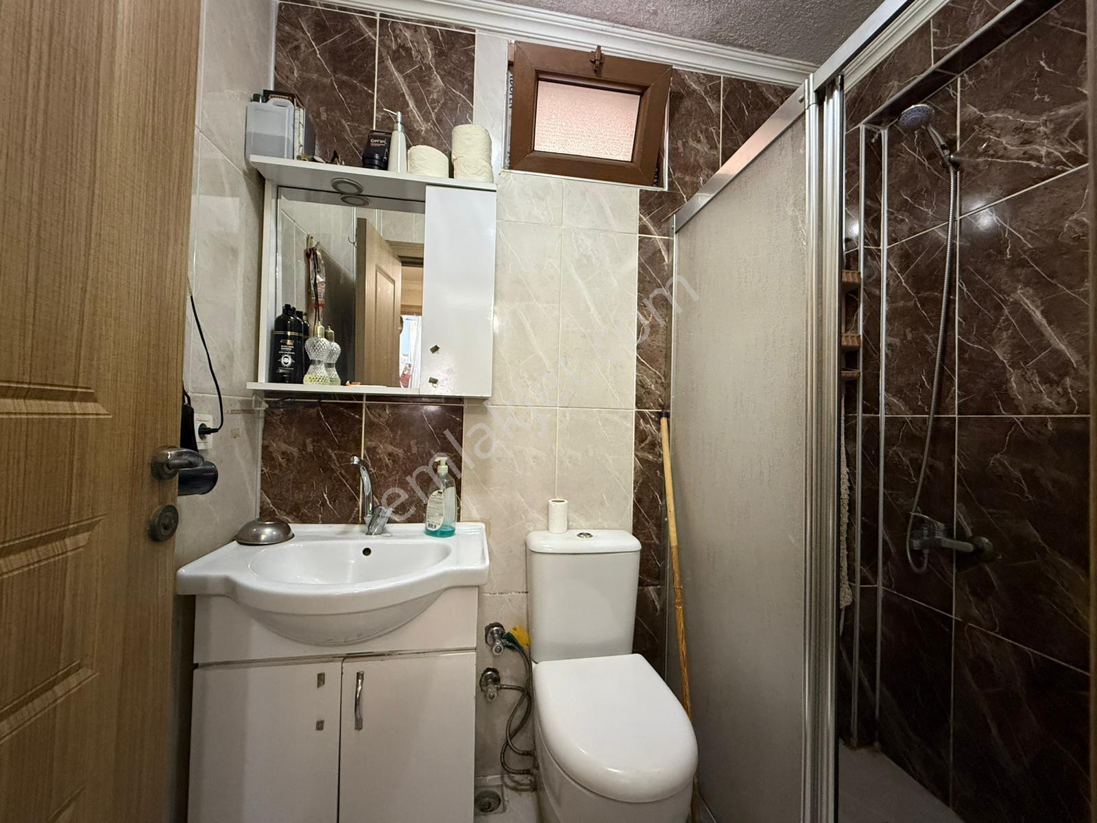 Merkezi Konumda 2+1 95 M² Tek Daire İskanlı Yeni Bina Bahçe Kat - Görsel 7