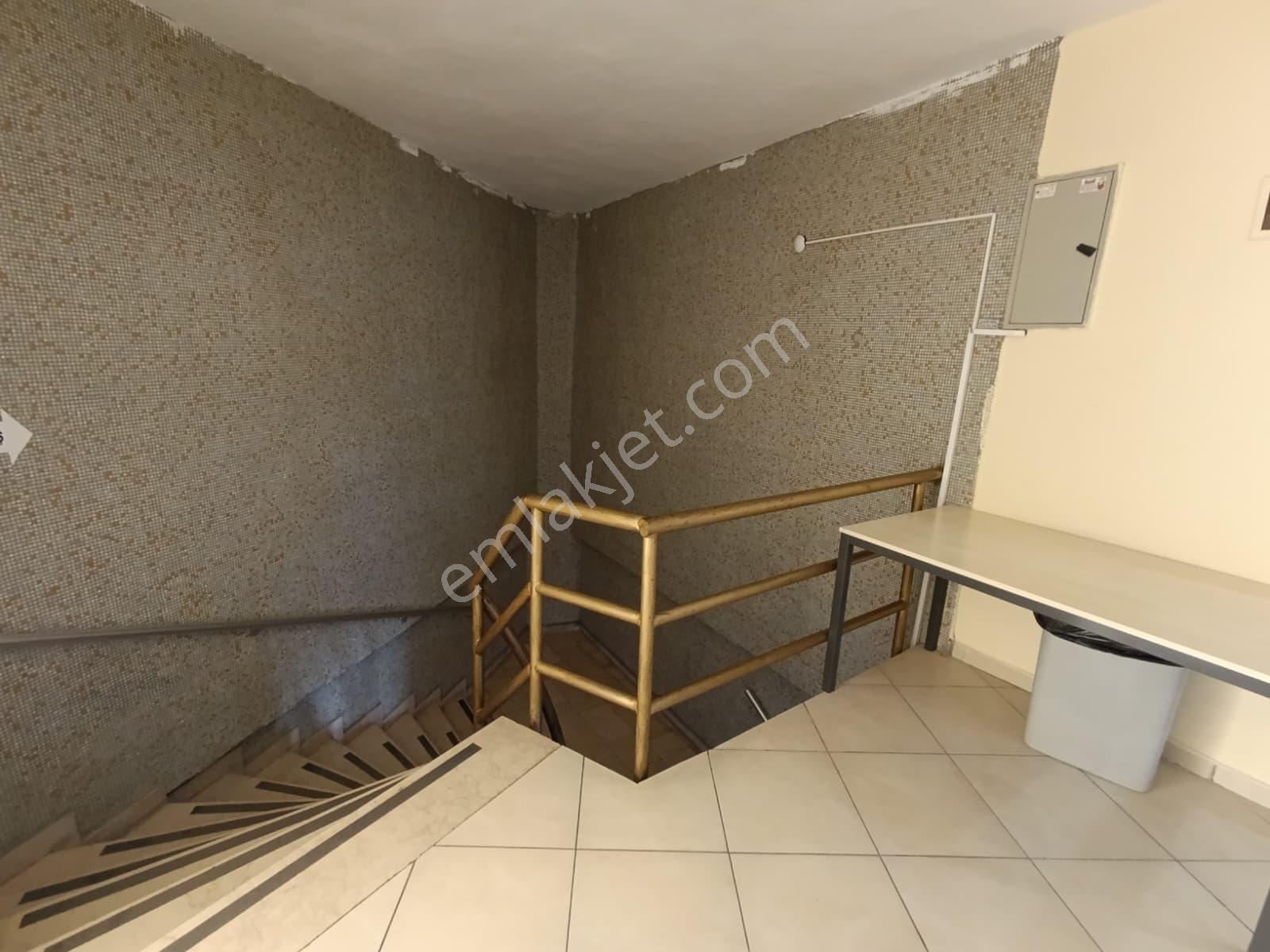 Çakırlar'da Toplam 800 M2 * Teraslı * 10 Odalı * Kiralık Dükkan - Görsel 21