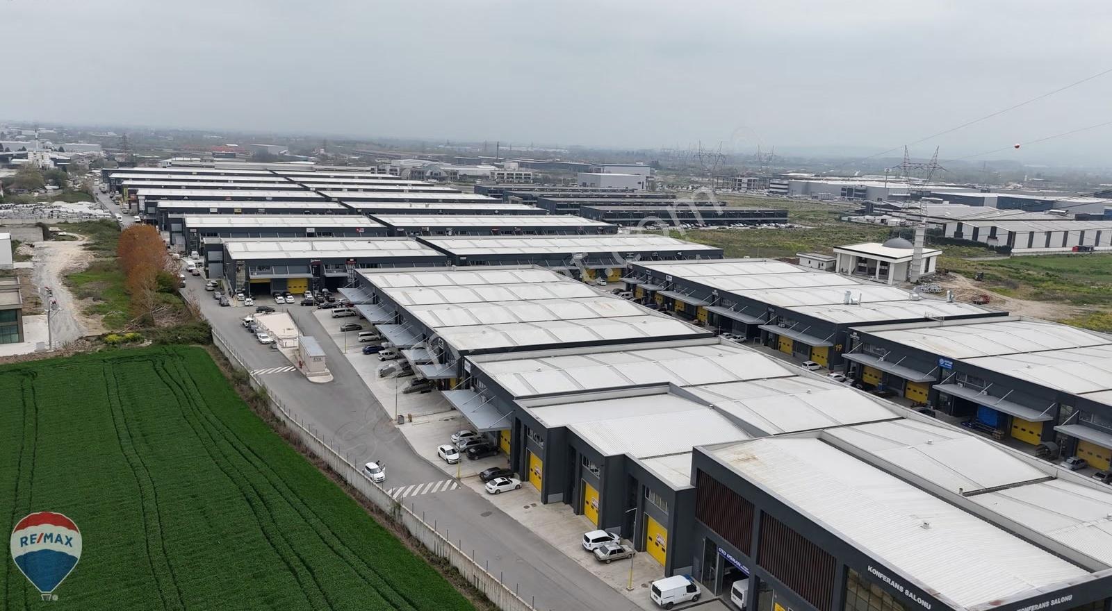 Remax Mavi'den Sakarya Yeni Sanayi Sitesin'de 2 Katlı Dükkan - Görsel 26