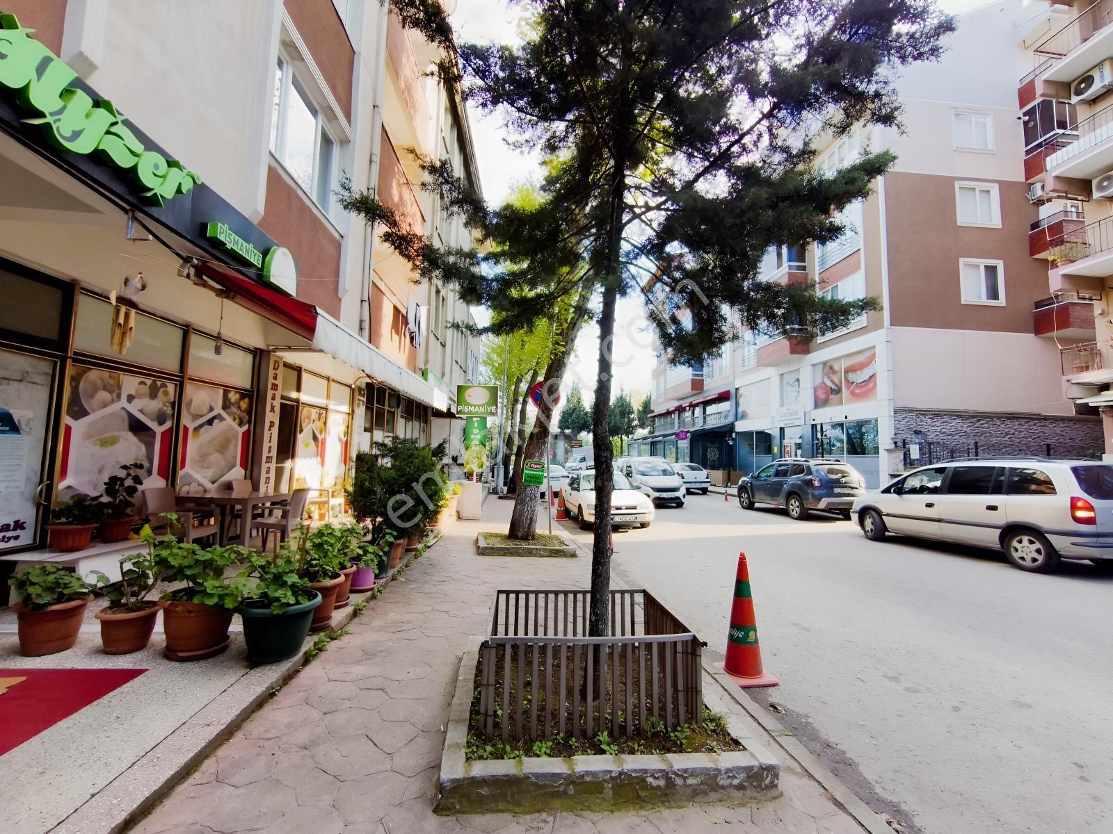 İzmit Kuruçeşme Merkezi Konumda Yatırımlık Satılık 2 Adet Dükkan - Görsel 14