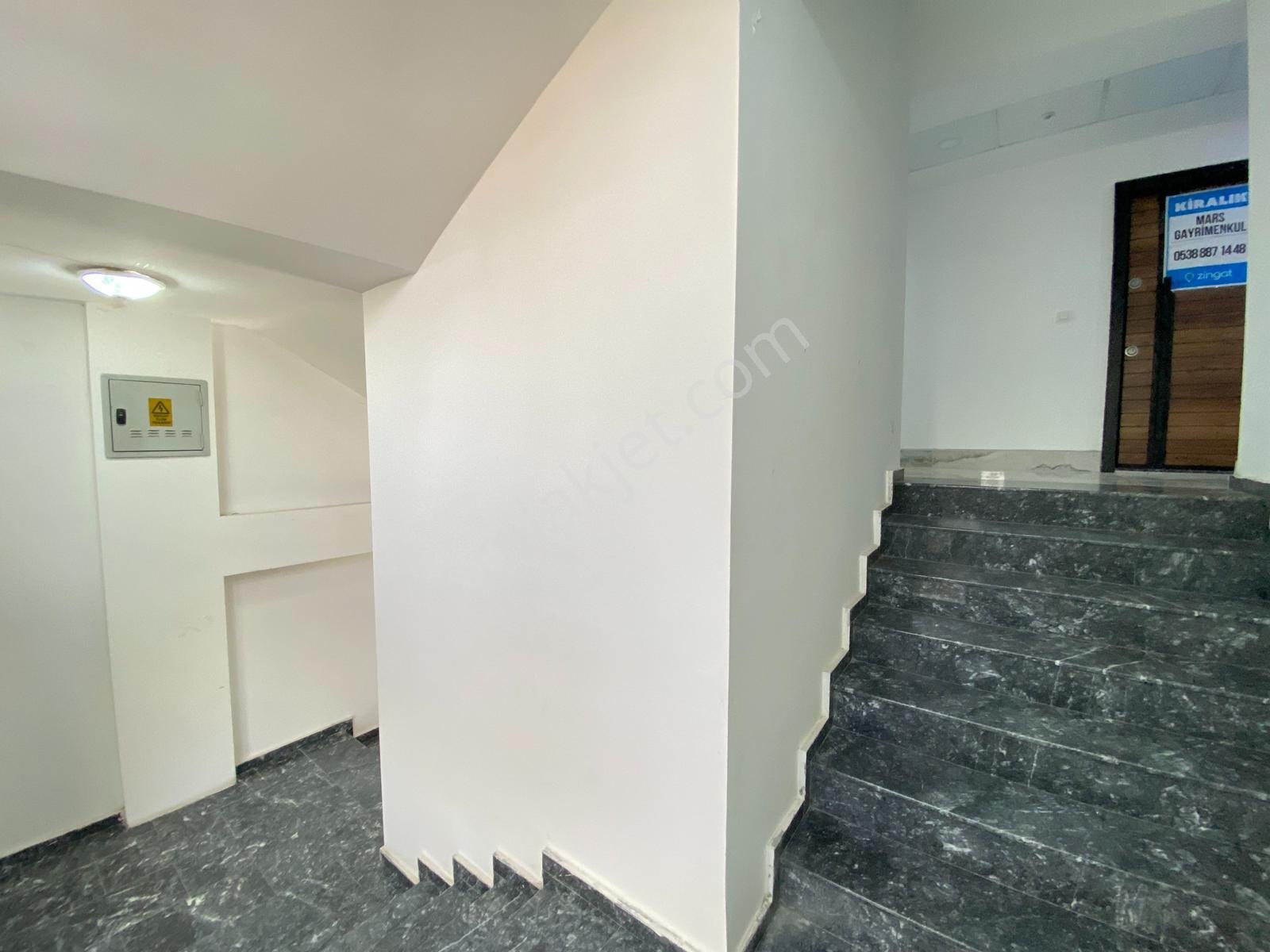 Serdivan Devlet Hastanesi Karşısında Kiralık Ofis - Görsel 12