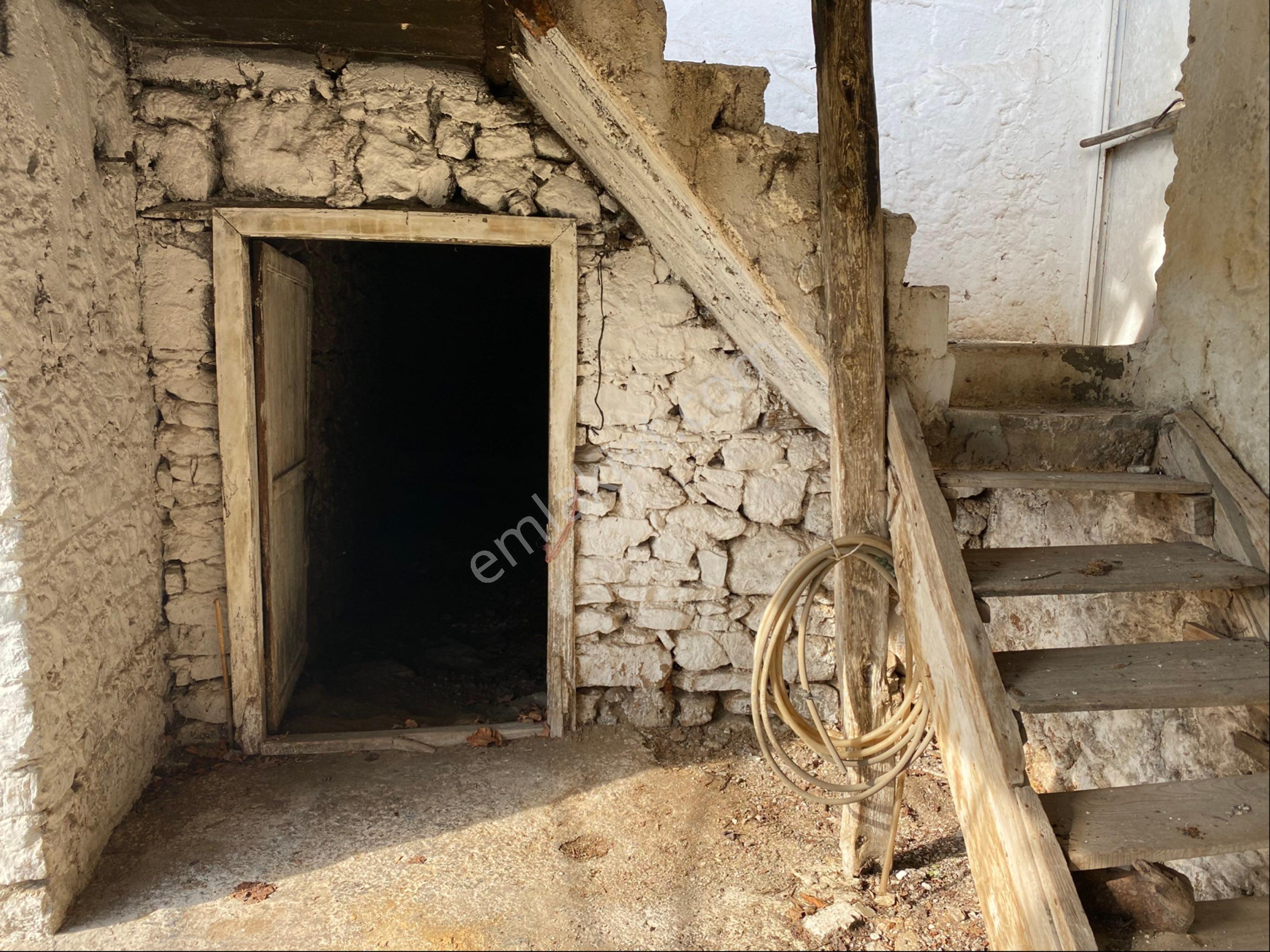 Tarihi Taş Ev, İncirköy - Görsel 18