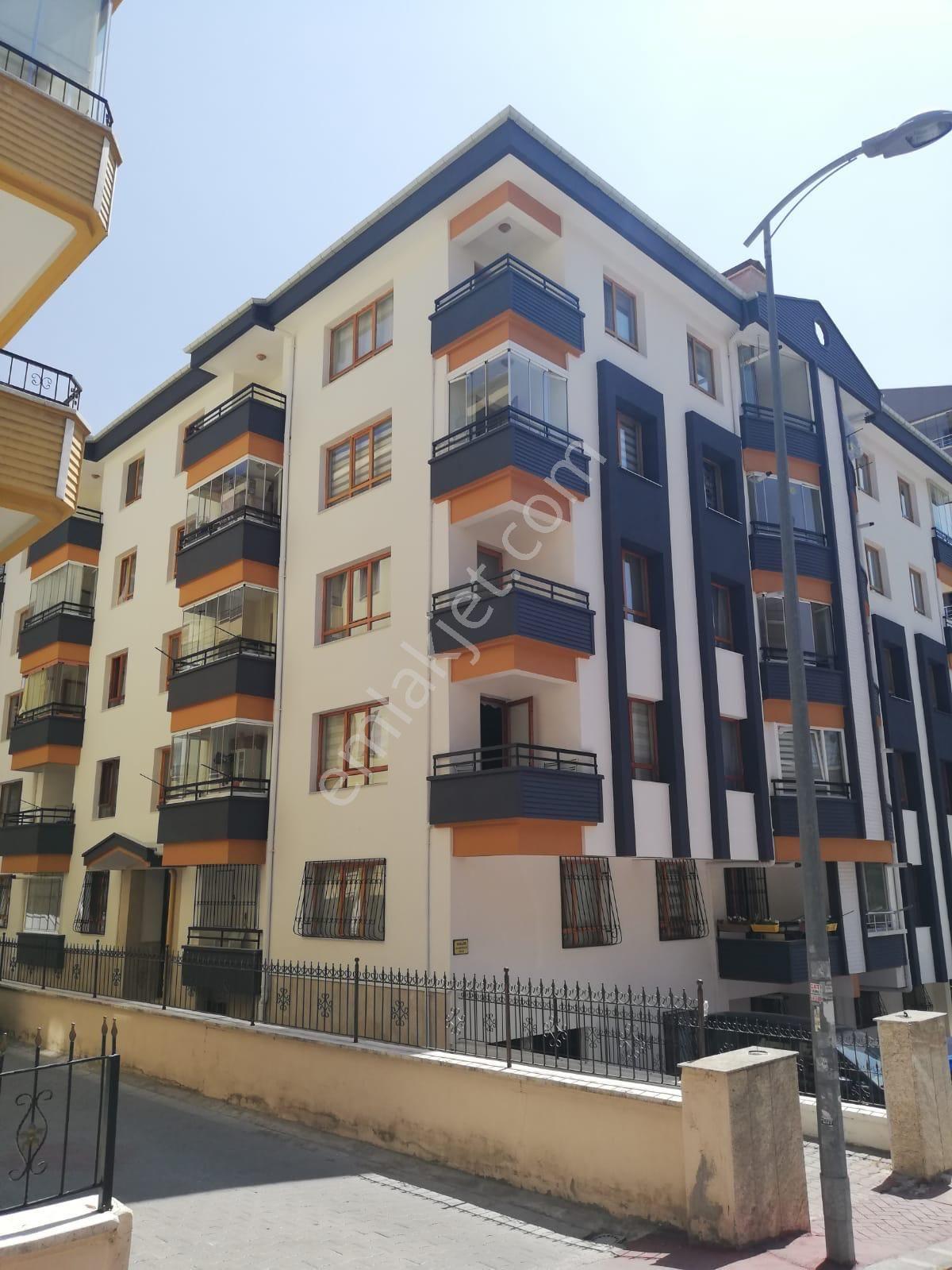 Sahibinden(aracısız) 3+1 Kombili Daire