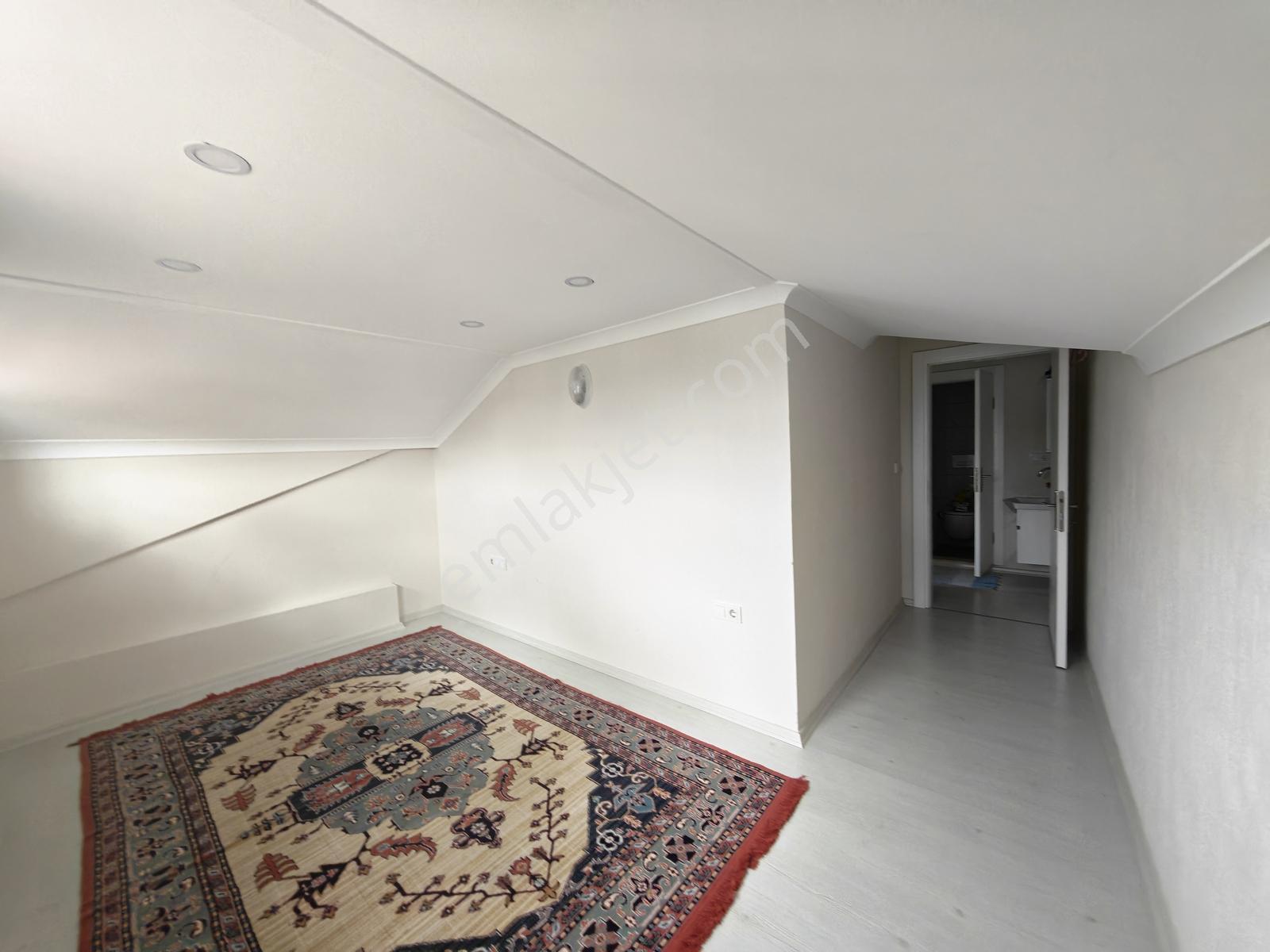 Seydikemer Gerişburnun Da Satılık 2+1 Bahçesi Olan Daire - Görsel 31