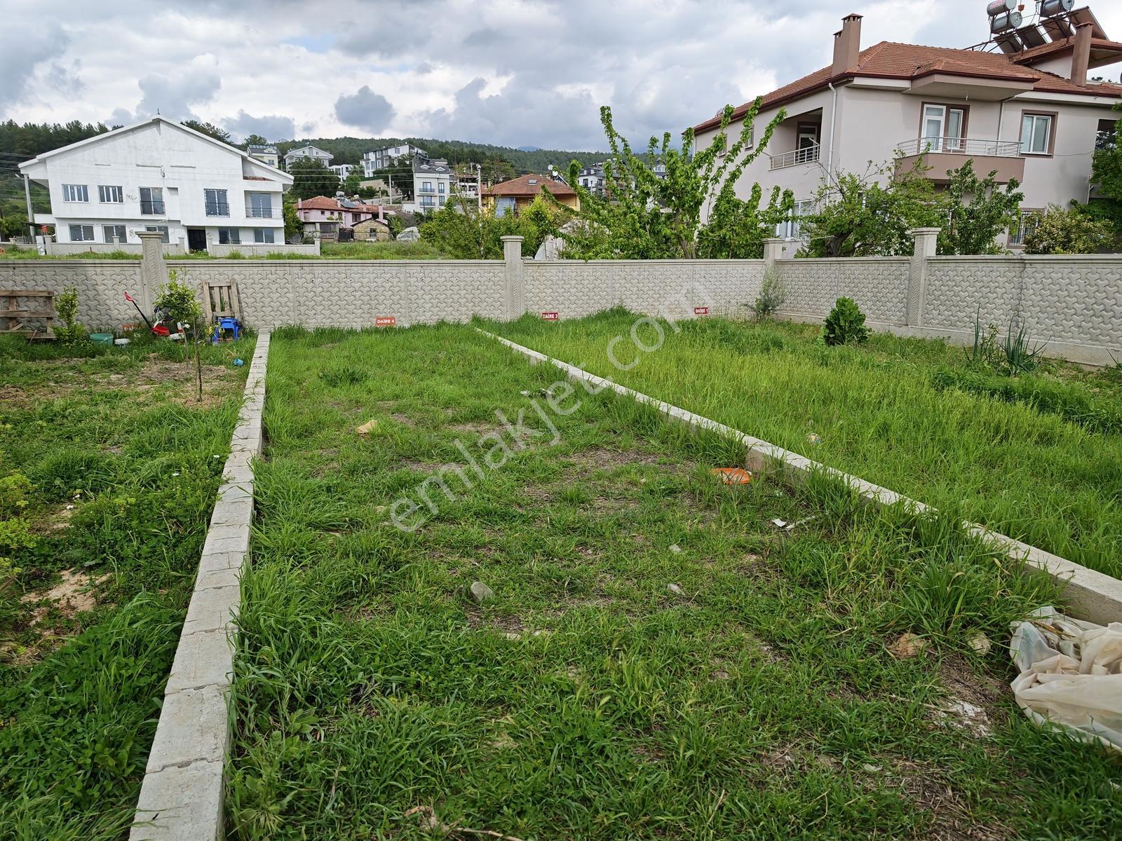 Seydikemer Gerişburnun Da Satılık 2+1 Bahçesi Olan Daire - Görsel 4