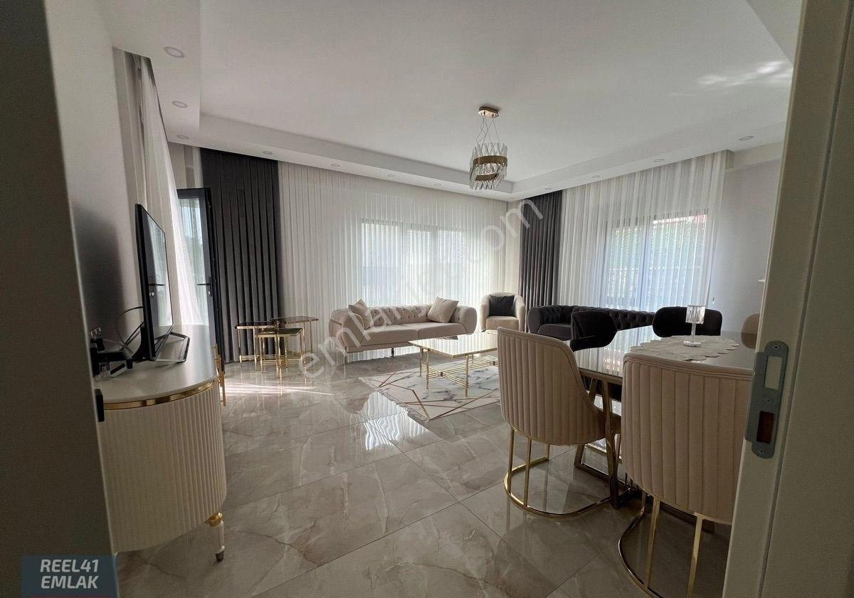 Kullar Da Geniş Kullanışlı Villa - Görsel 4