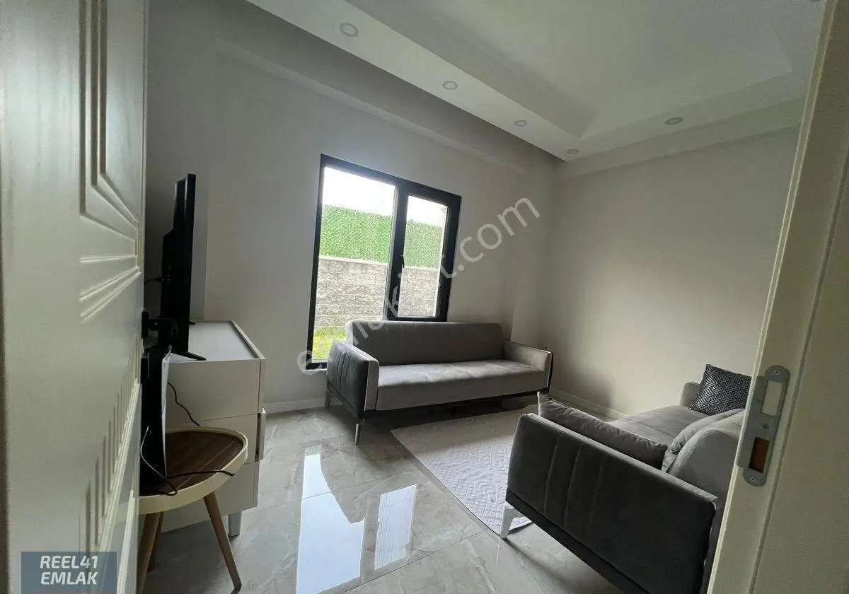 Kullar Da Geniş Kullanışlı Villa - Görsel 2