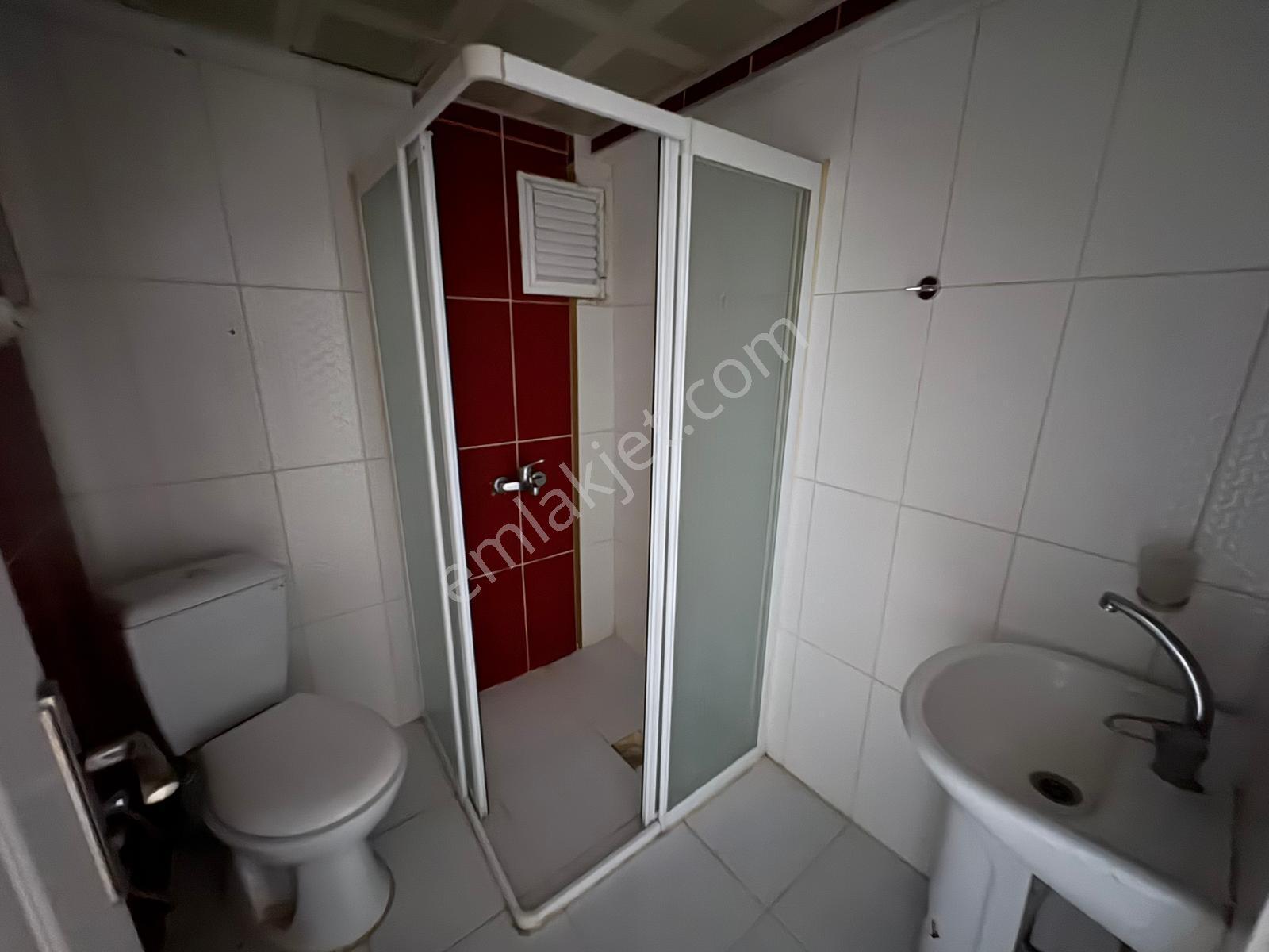Plevne Mahalesinde Ara Katta Bağımsız *yapılı 2+1 Kiralık Dairee - Görsel 26