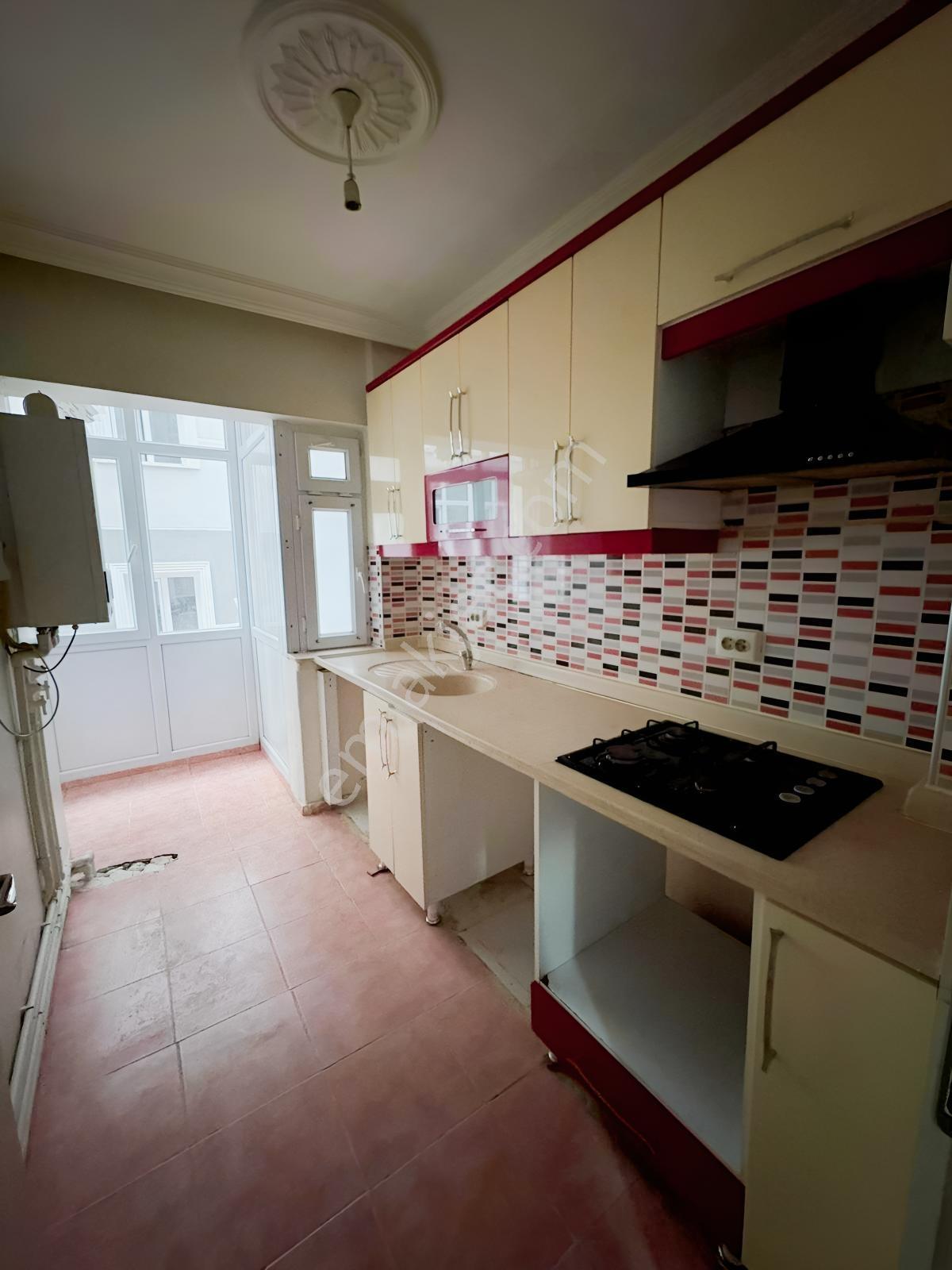 Plevne Mahalesinde Ara Katta Bağımsız *yapılı 2+1 Kiralık Dairee - Görsel 27