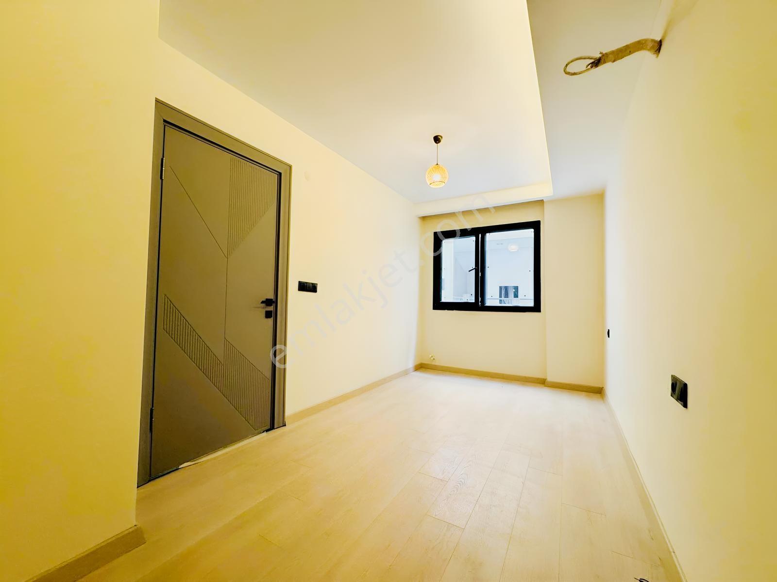 Kuşadası Davutlar'da Kendine Ait Bahçeli Satılık 2+1 Sıfır Daire - Görsel 10
