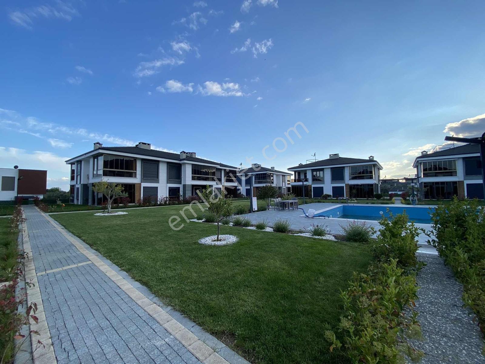Sv 'den Lüx Site İçi 2+1 Havuz Full Eşyalı Her Detayı Özenli - Görsel 38