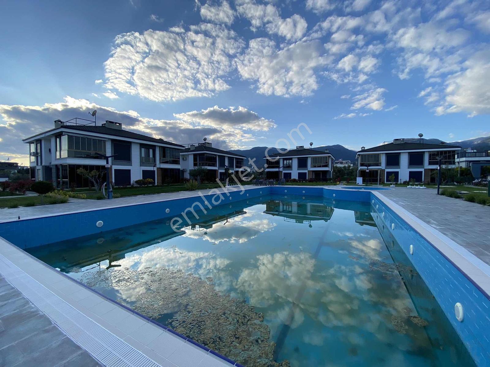 Sv 'den Lüx Site İçi 2+1 Havuz Full Eşyalı Her Detayı Özenli - Görsel 27