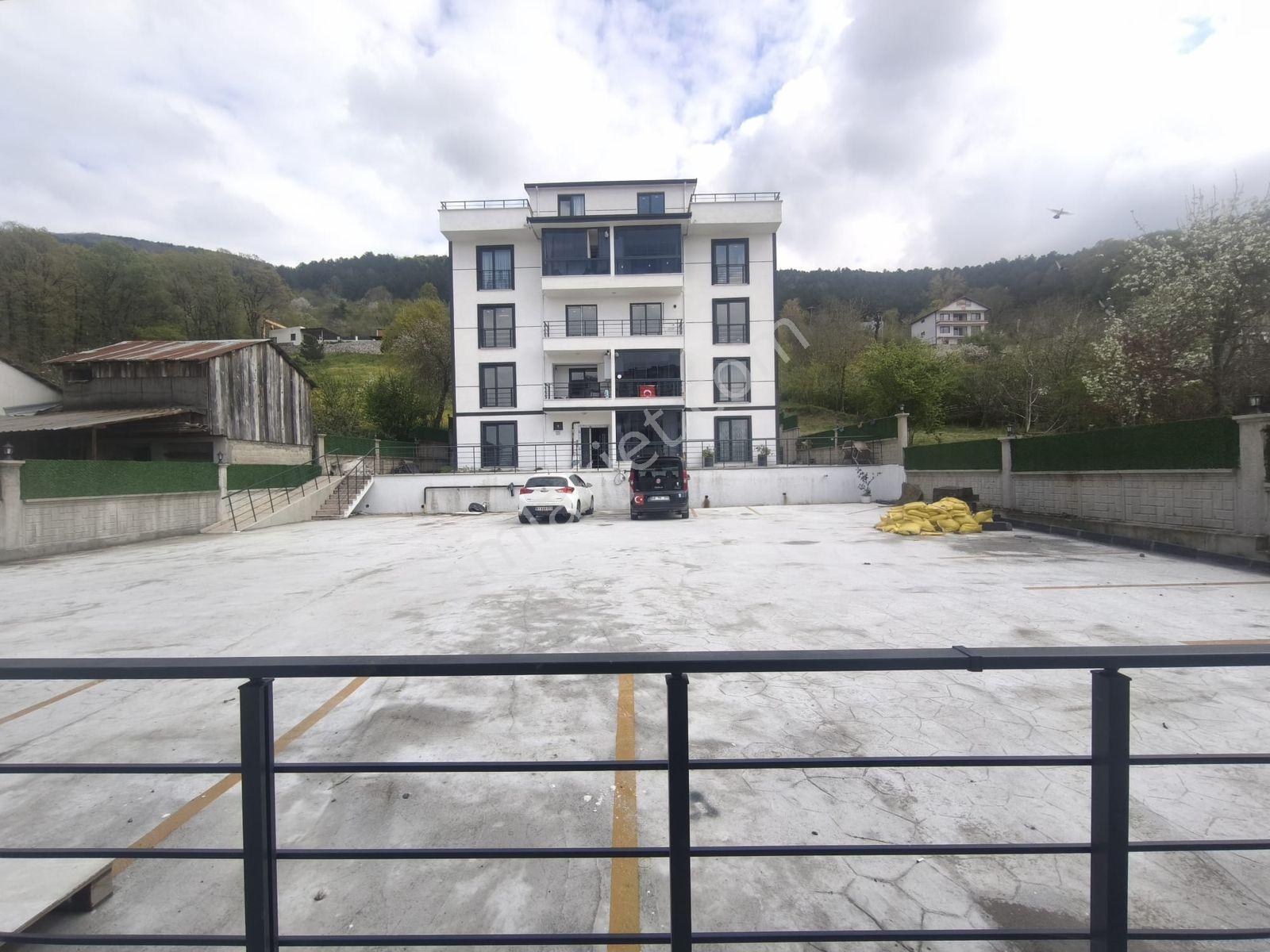 Başiskele Bahçecikte Doğa İle İç İçe, Modern Ve Donanımlı 3+1 - Görsel 35