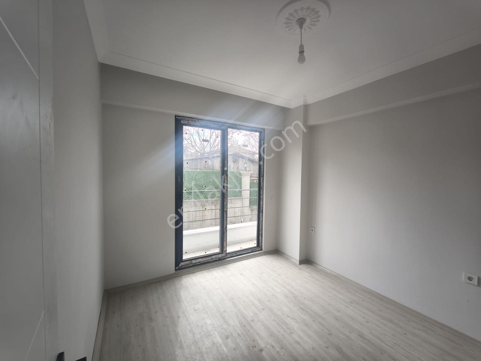Başiskele Bahçecikte Doğa İle İç İçe, Modern Ve Donanımlı 3+1 - Görsel 12