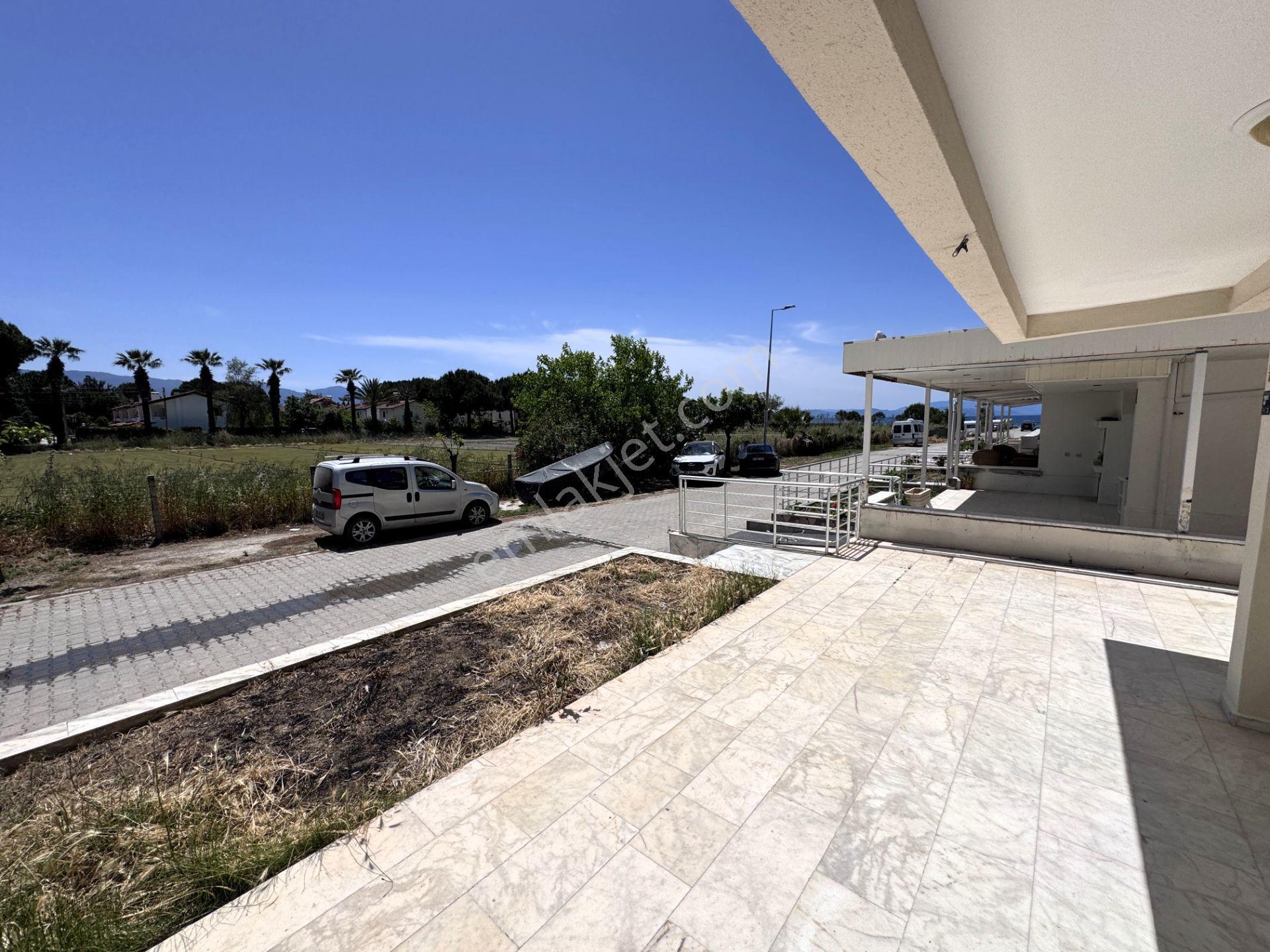 Karaova Da Denize Sıfır Sitede Deniz Manzaralı 3+1 Yazlık Villa - Görsel 7