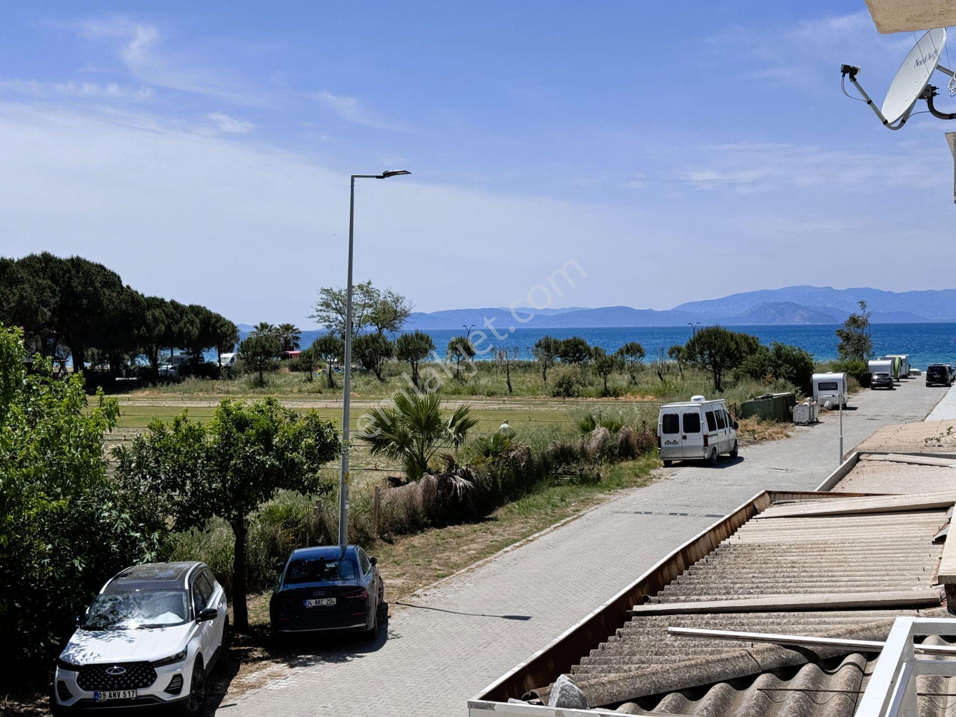 Karaova Da Denize Sıfır Sitede Deniz Manzaralı 3+1 Yazlık Villa - Görsel 8