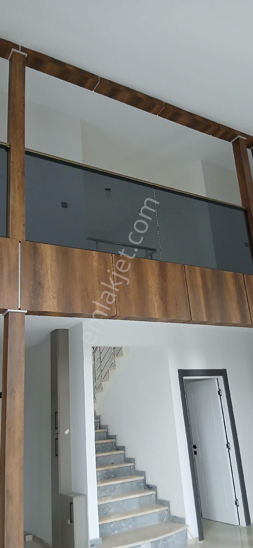 Melikşah Royal Park Sitesinde Satılık 4+1 Villa - Görsel 22