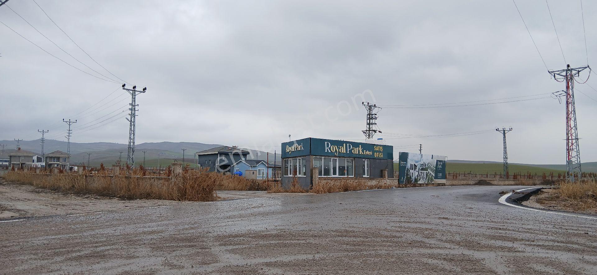 Melikşah Royal Park Sitesinde Satılık 4+1 Villa - Görsel 34