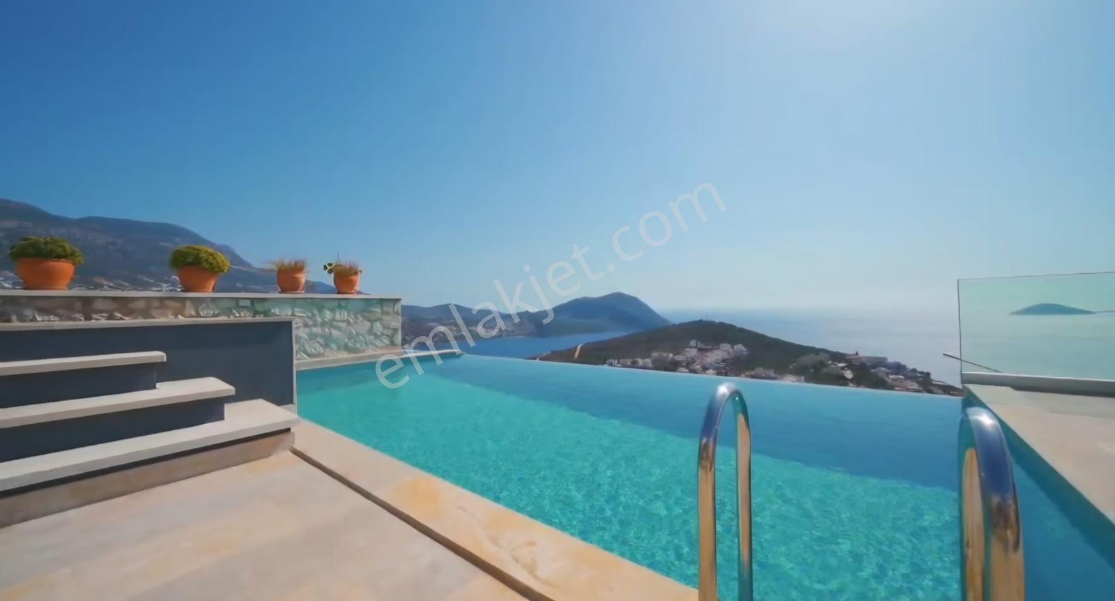 Kalkan'da Muhteşem Yaşam: Kesintisiz Manzara Ve Ultra Konfor - Görsel 17