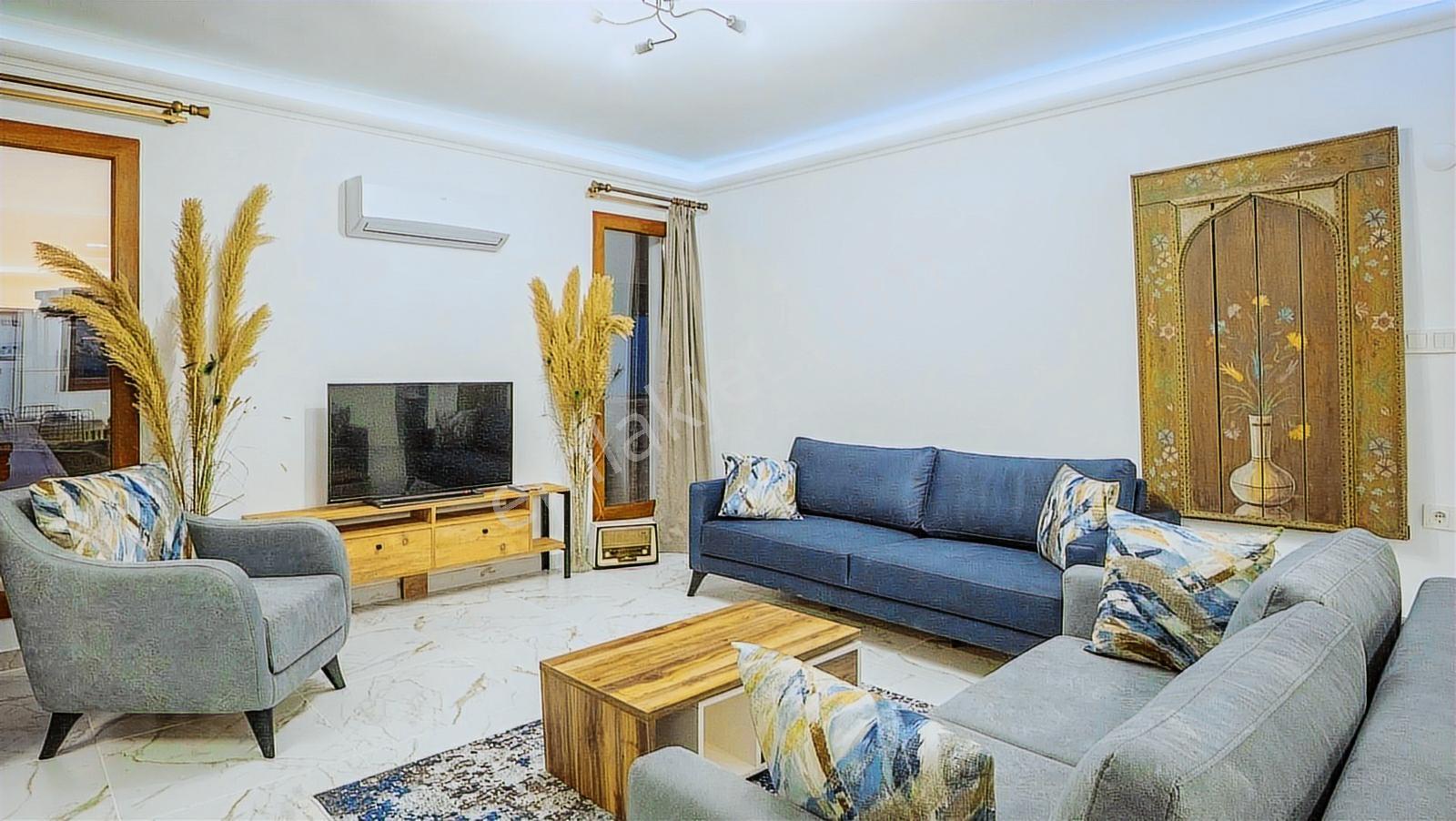 Süresiz Turizm Belgeli Tapuda Ev Kayıtlı (4+1) Villa - Görsel 3